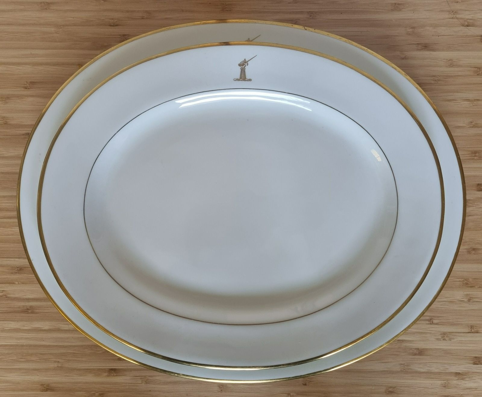 2 Set Of Serving Platters By Cauldon China In White Porcelain And Gold Trim // Ashleyparkerva photo buy