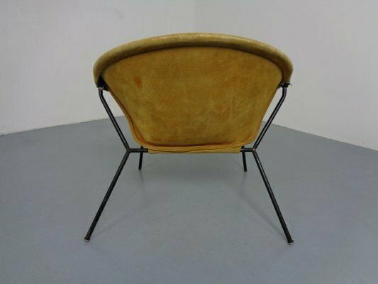 photo furniture Danish Suede Folding Ballon Chair By Hans Olsen For Lea, 1960s