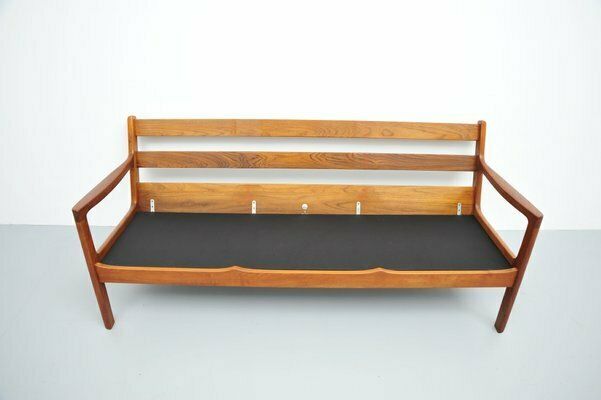 2401.0 Senator Sofa With Black Leather Cushions By Ole Wascher For France And Son photo