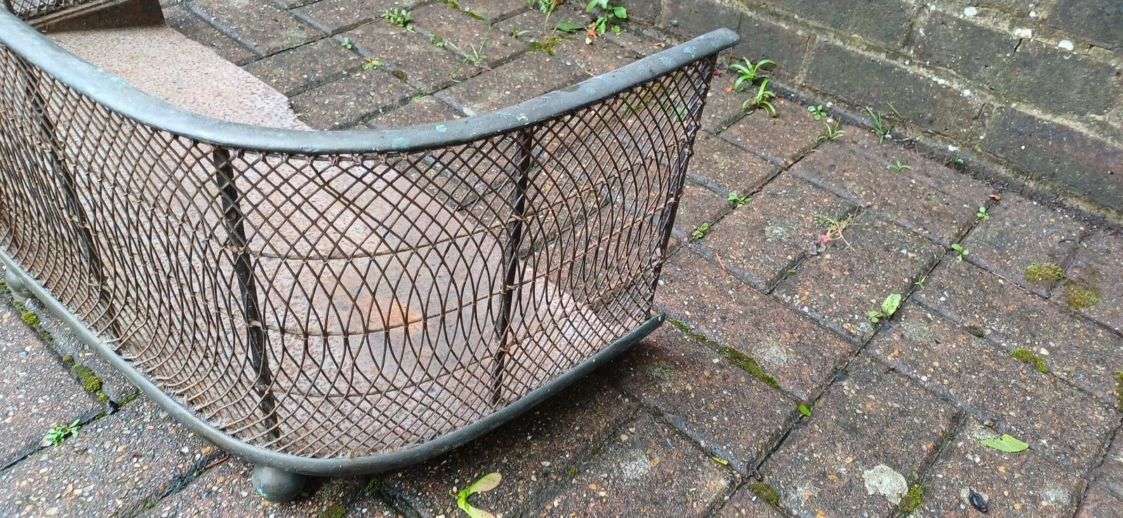 Vintage Iron And Brass Decorative Meah Feature Fender Fire Guard Fire Screen Fireplace photo Home Fixtures