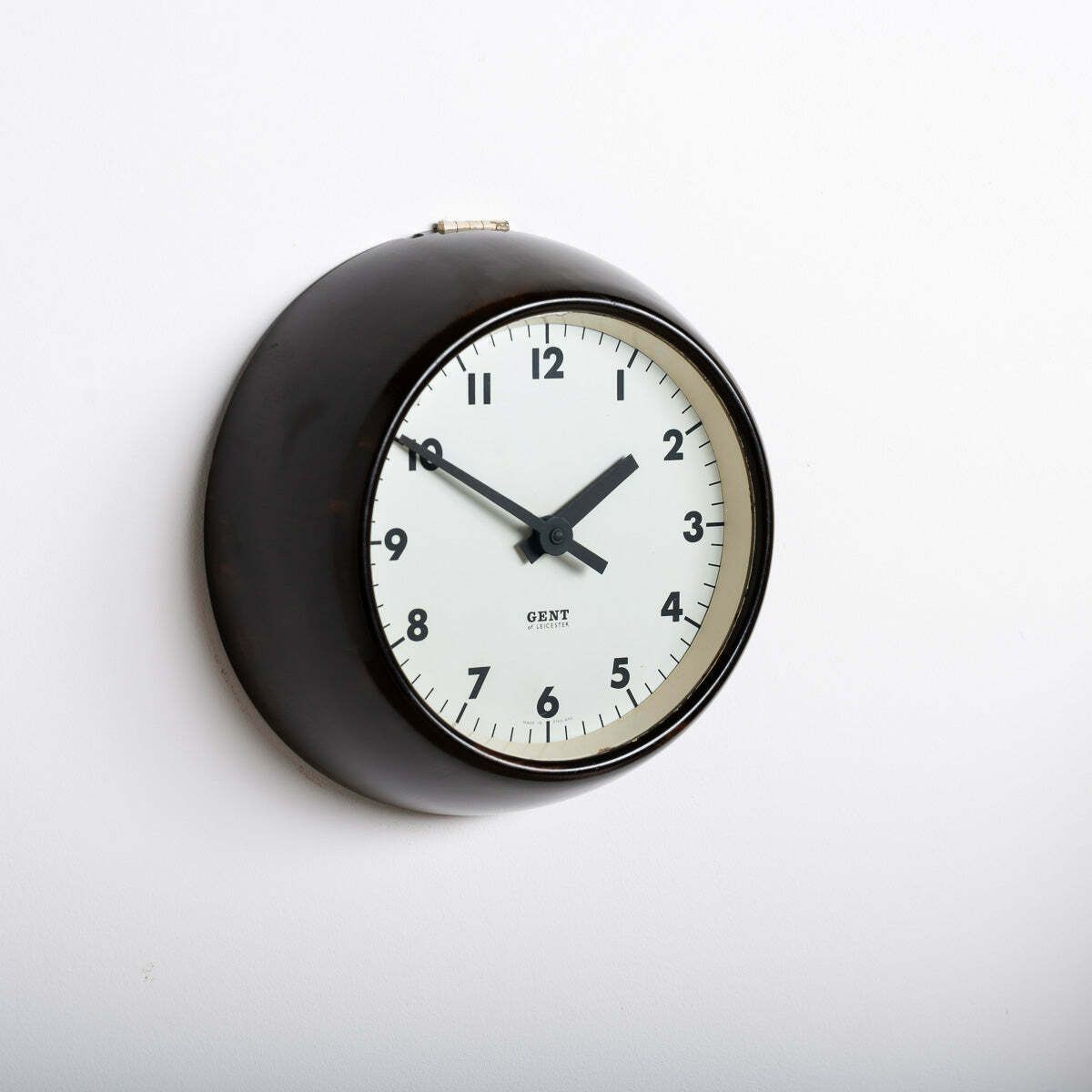 Rare Extra Small Vintage Bakelite Wall Clock By Gent Of Leicester photo Home Decor