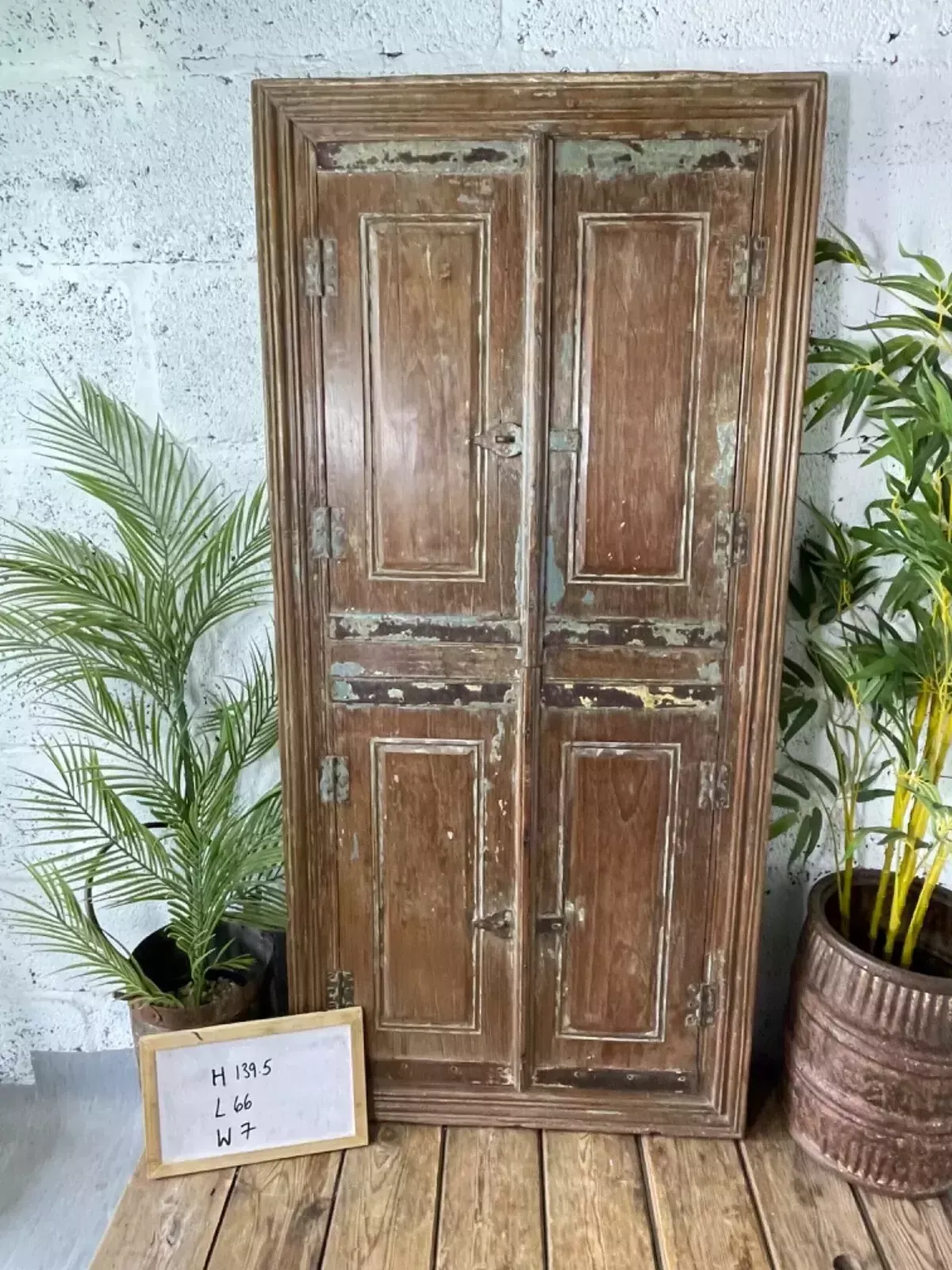 355.0 Large Vintage Antique Reclaimed Indian Solid Wooden Window Frame Garden Mirror photo