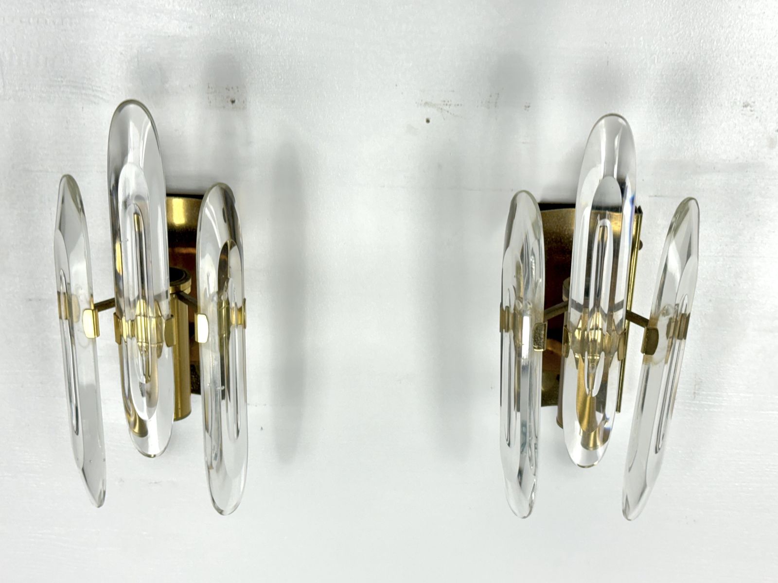 Pair Of Sciolari Sconces In Glass And Gilded Brass. Italy 1970s photo 1040.0