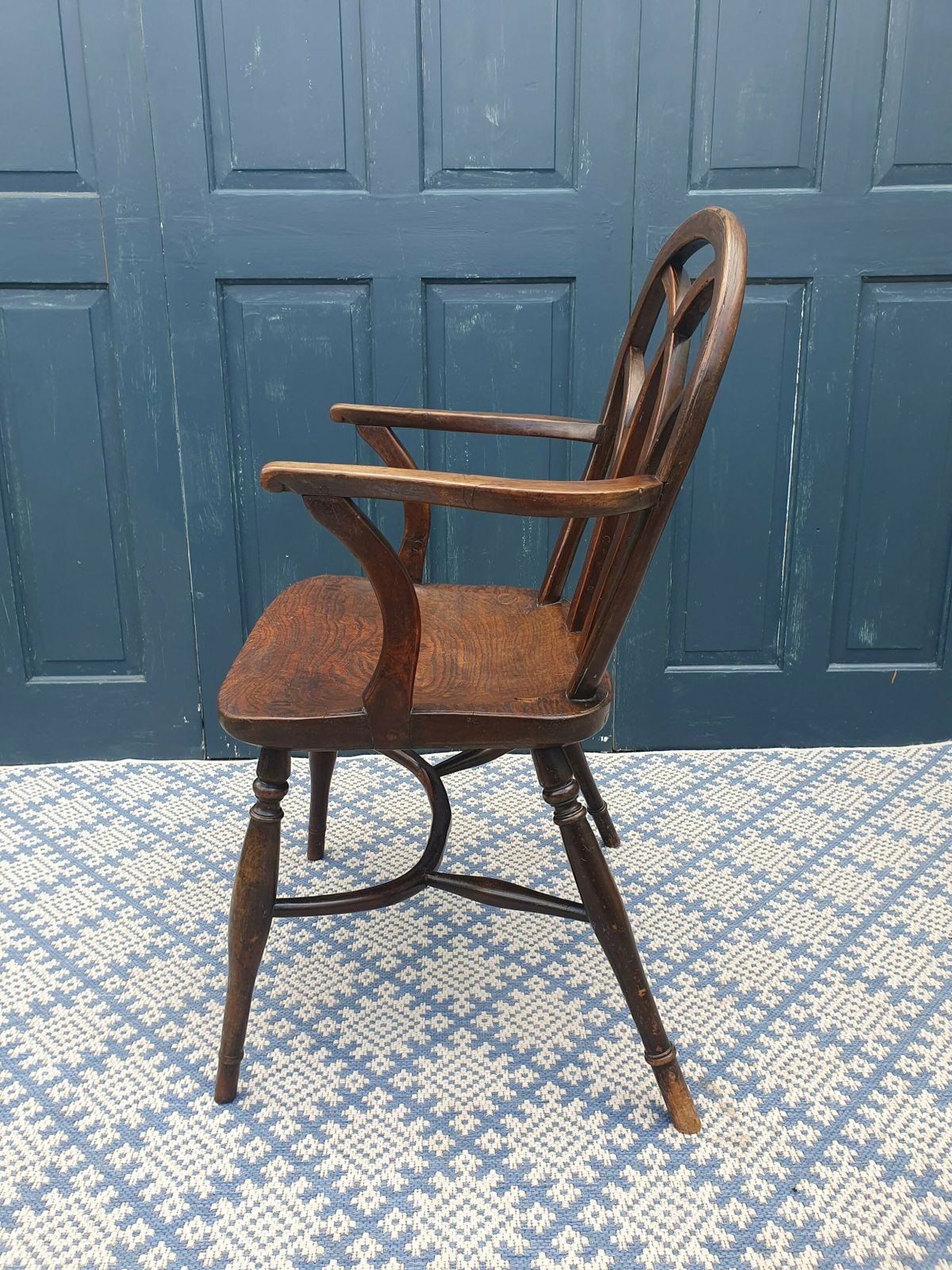 Hoop Back 19th Century Gothic Windsor Armchair photo 1275.0