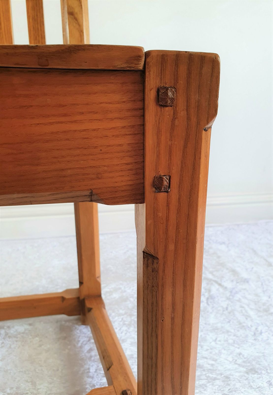 Fine Quality Arts And Crafts Oak Side Chair photo 485.0