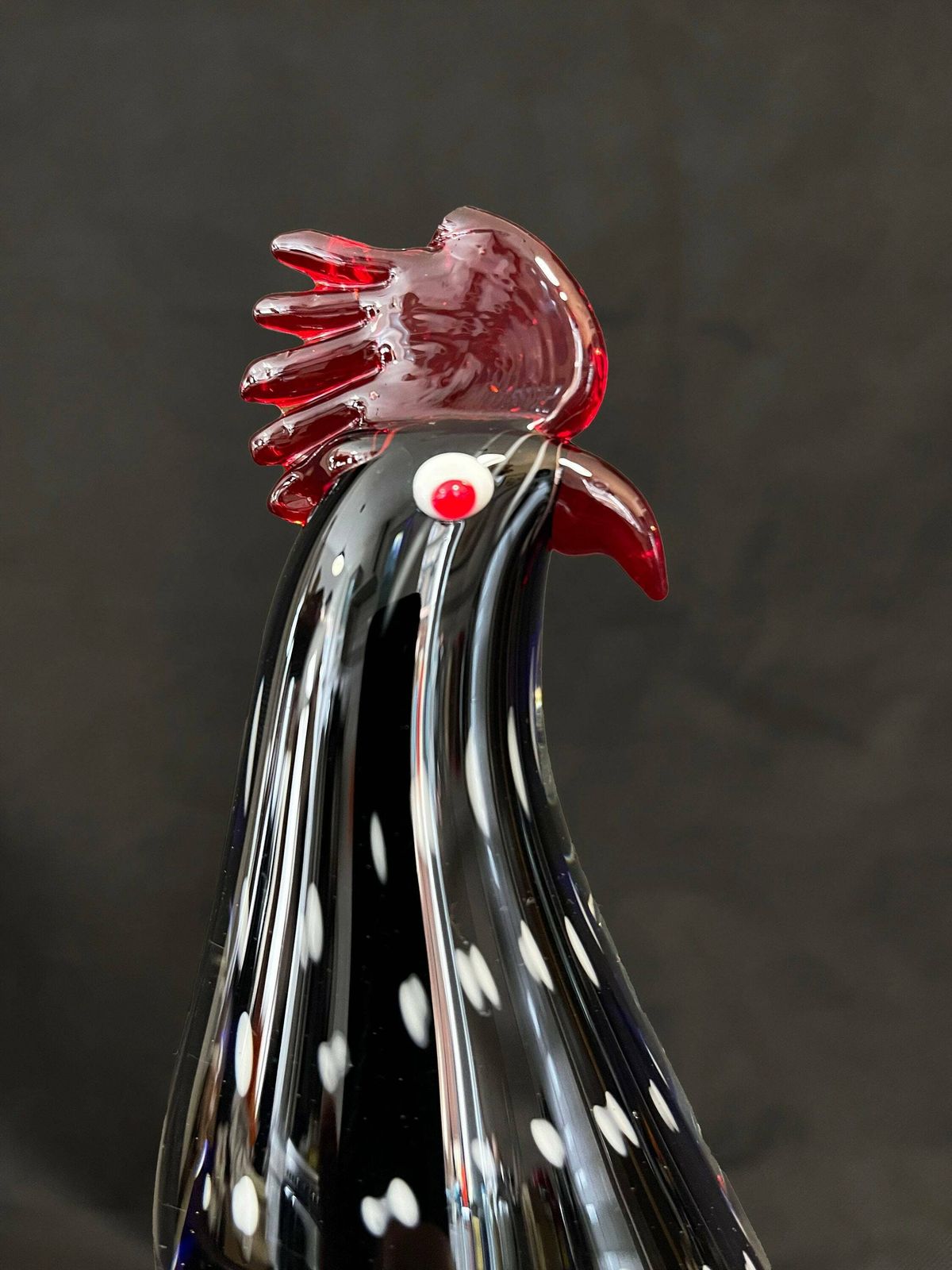 photo furniture Mid Century Cockerel Rooster Polka Dots Art Glass Bird Figure On Glass Stand