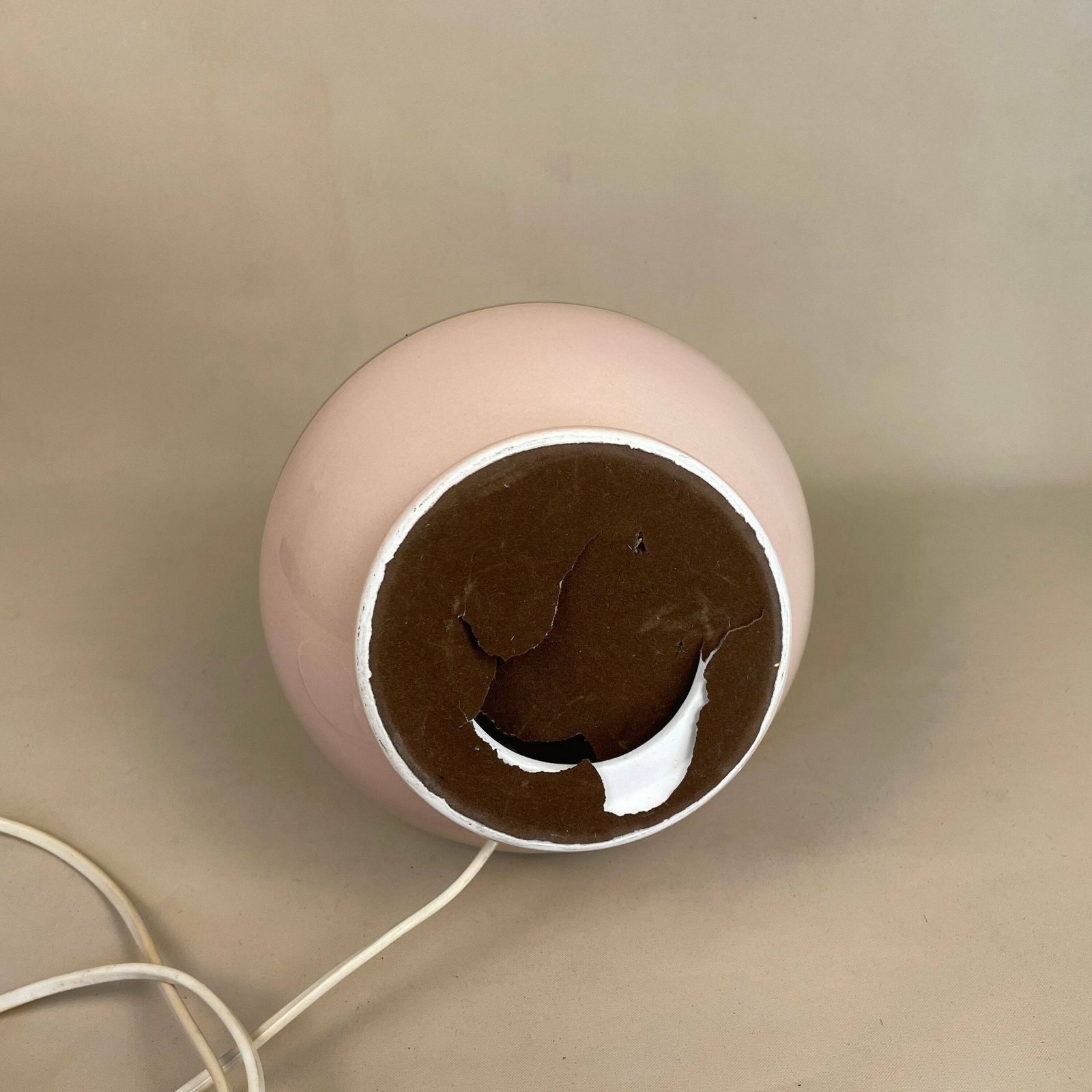 photo furniture Vintage Ceramic Lamp Hand Painted Detail Retro Light Bedside Table Desk Porcelain Vase Pink Pattern Vintage Antique Cottage Round