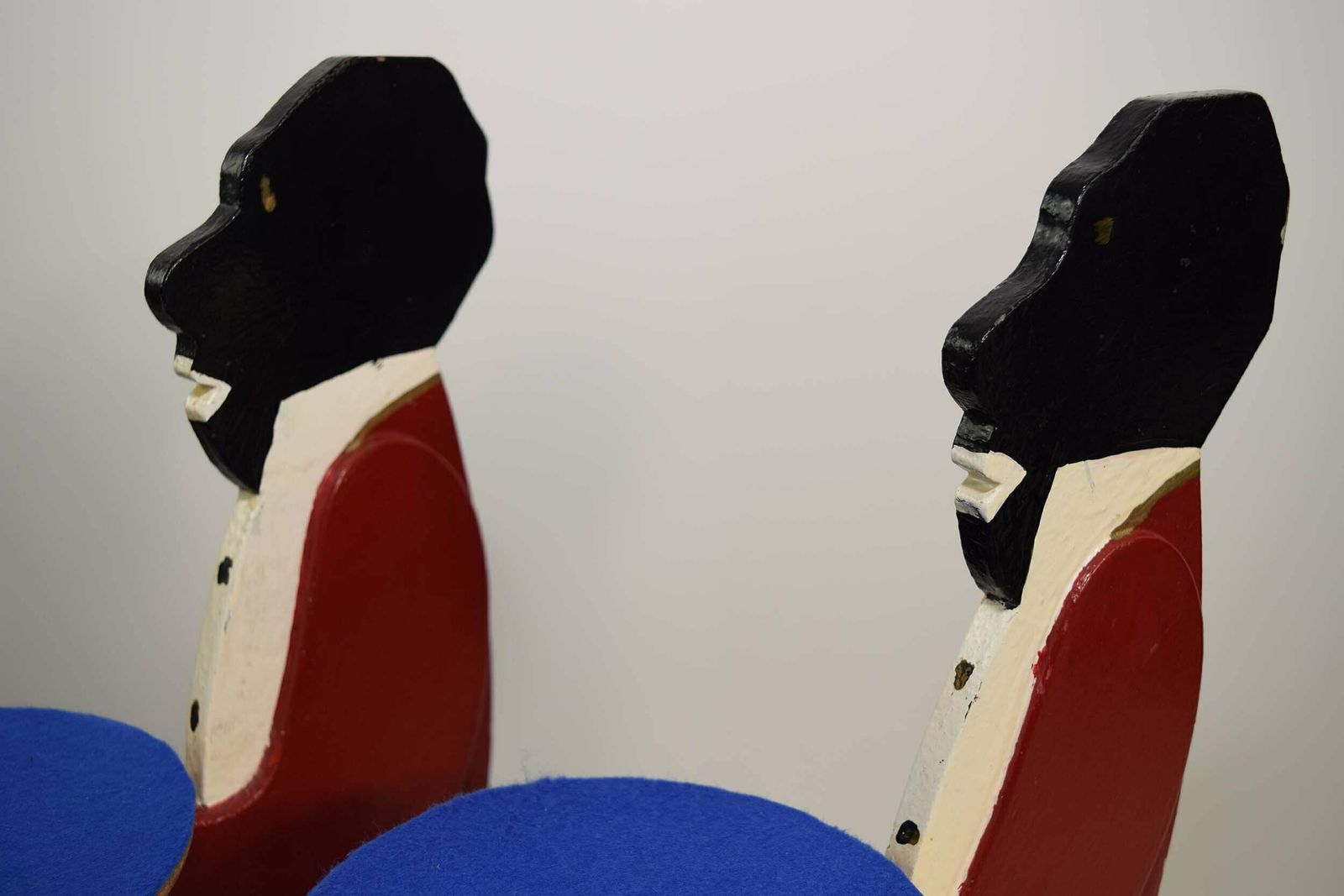 Pair Of Art Deco Dumb Waiters photo vinterior