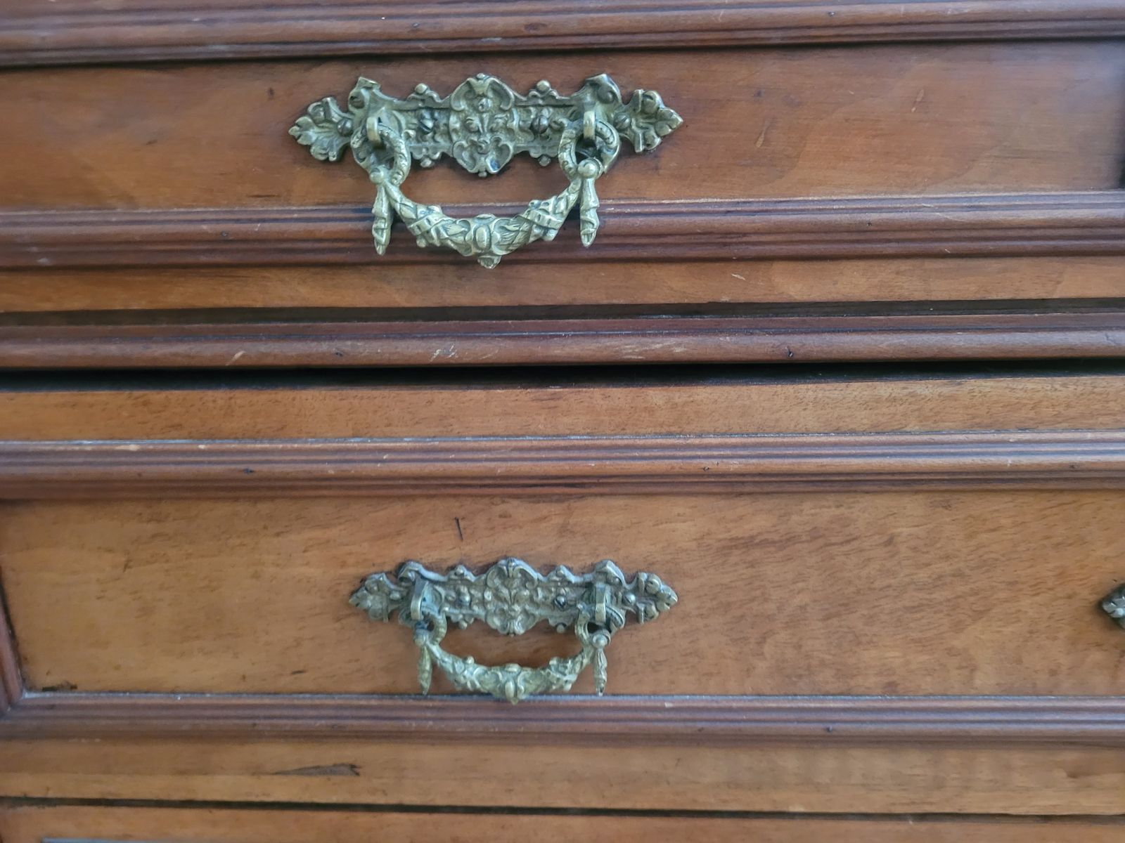 French Vintage Dresser / Chest Of Drawers photo Furniture