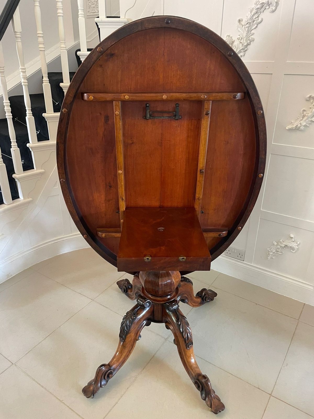 photo buy Exceptional Quality Antique 19th Century Rosewood Centre/Dining Table