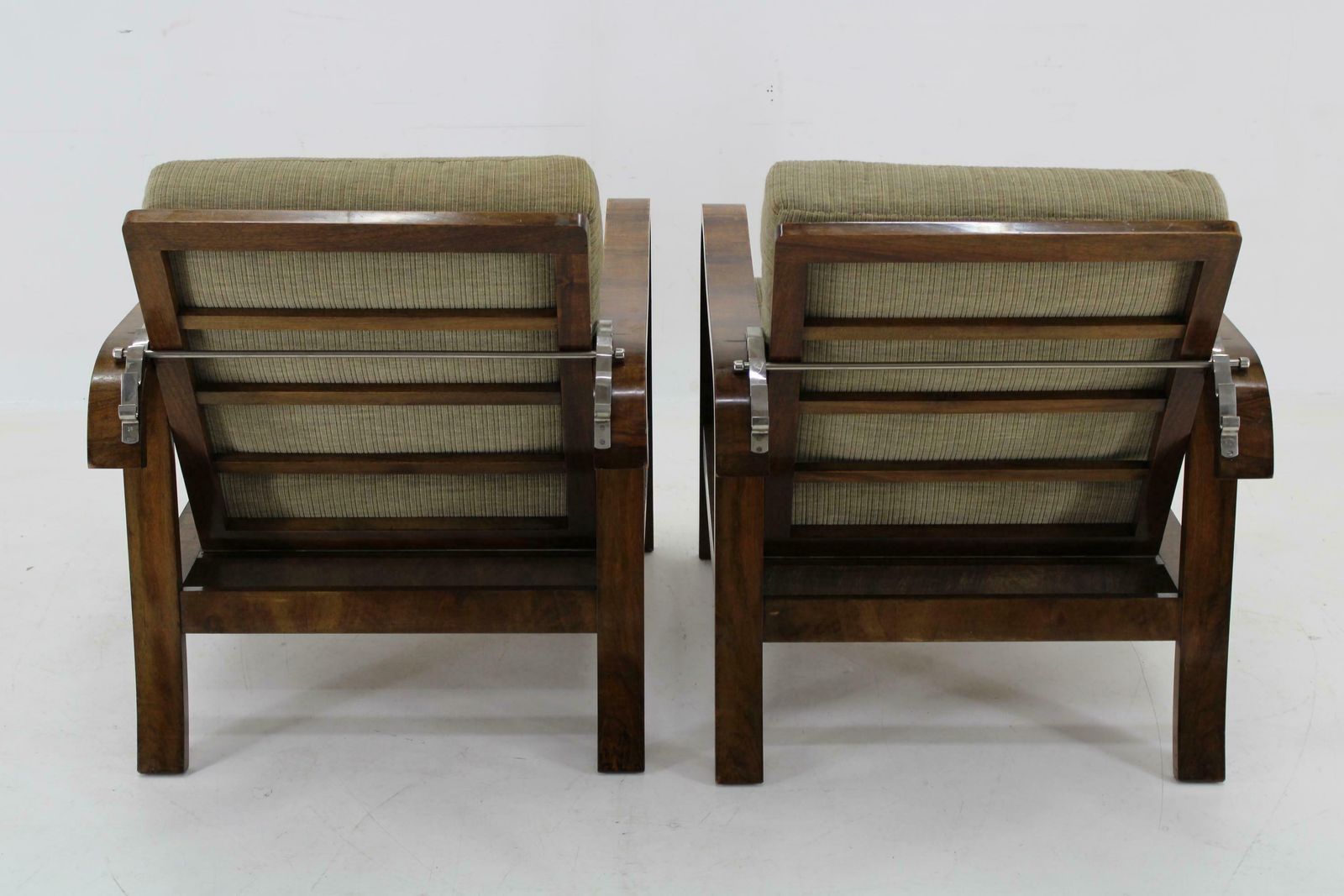1930s Pair Of Art Deco Armchairs In Walnut Finish, Czechoslovakia photo vinterior