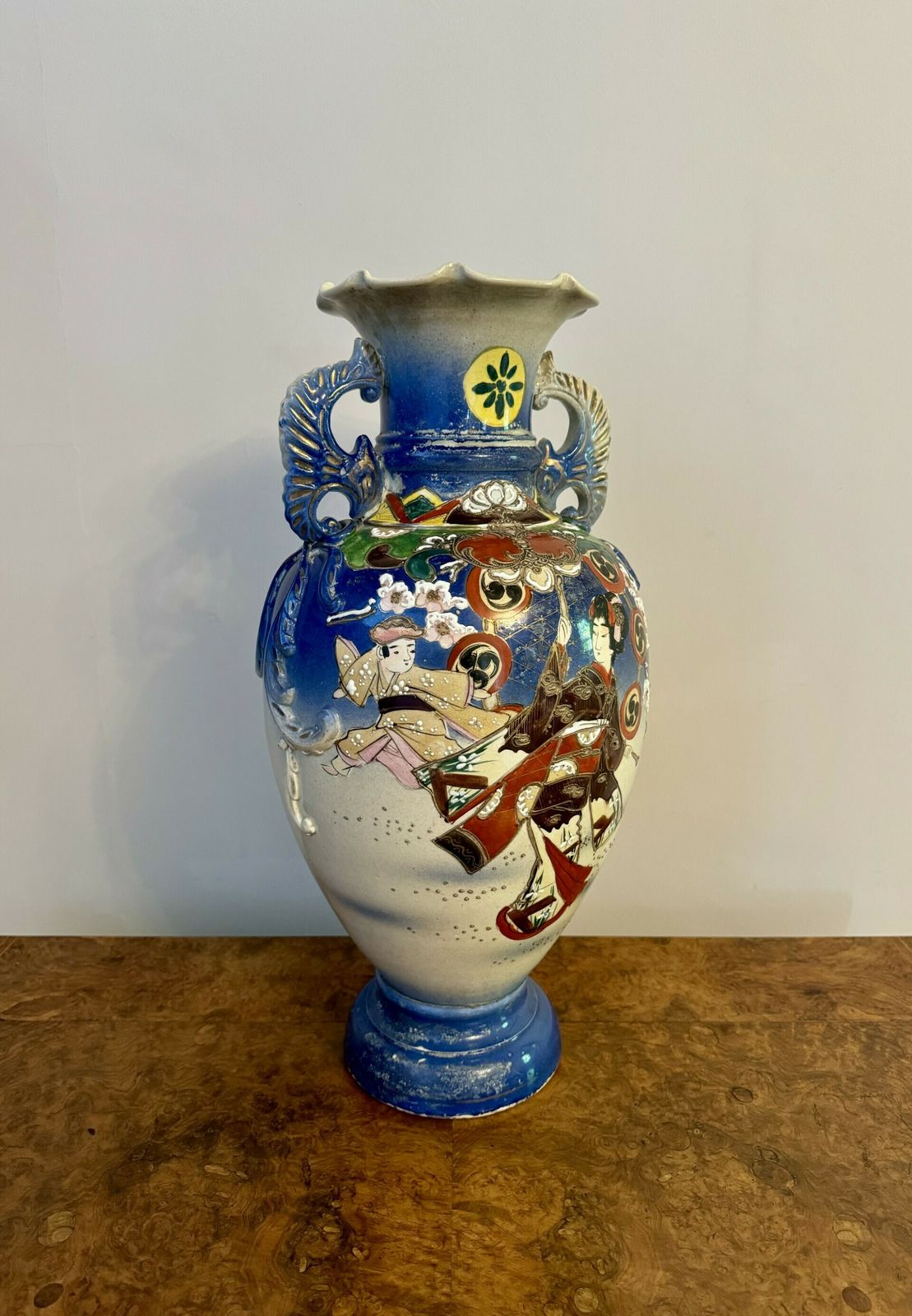 Quality Large Antique Japanese Satsuma Vase photo for sale