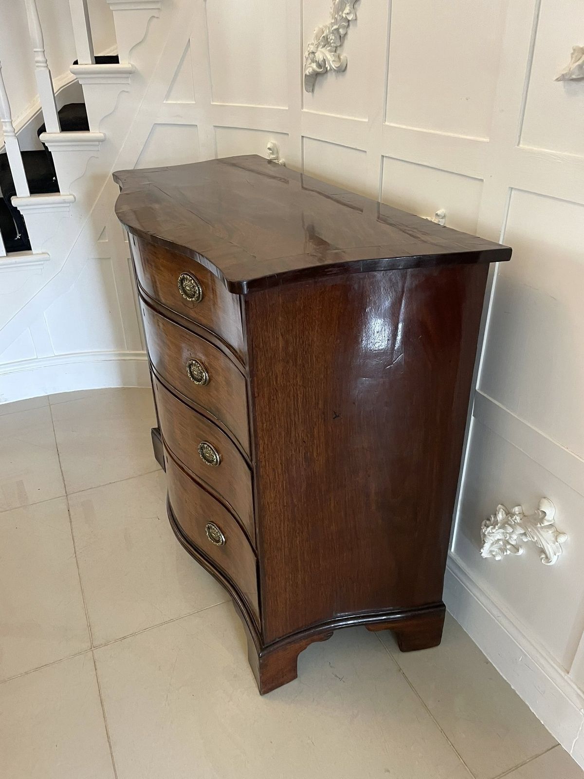 Antique 18th Century Quality Figured Mahogany Serpentine Chest Of Drawers photo 4295.0
