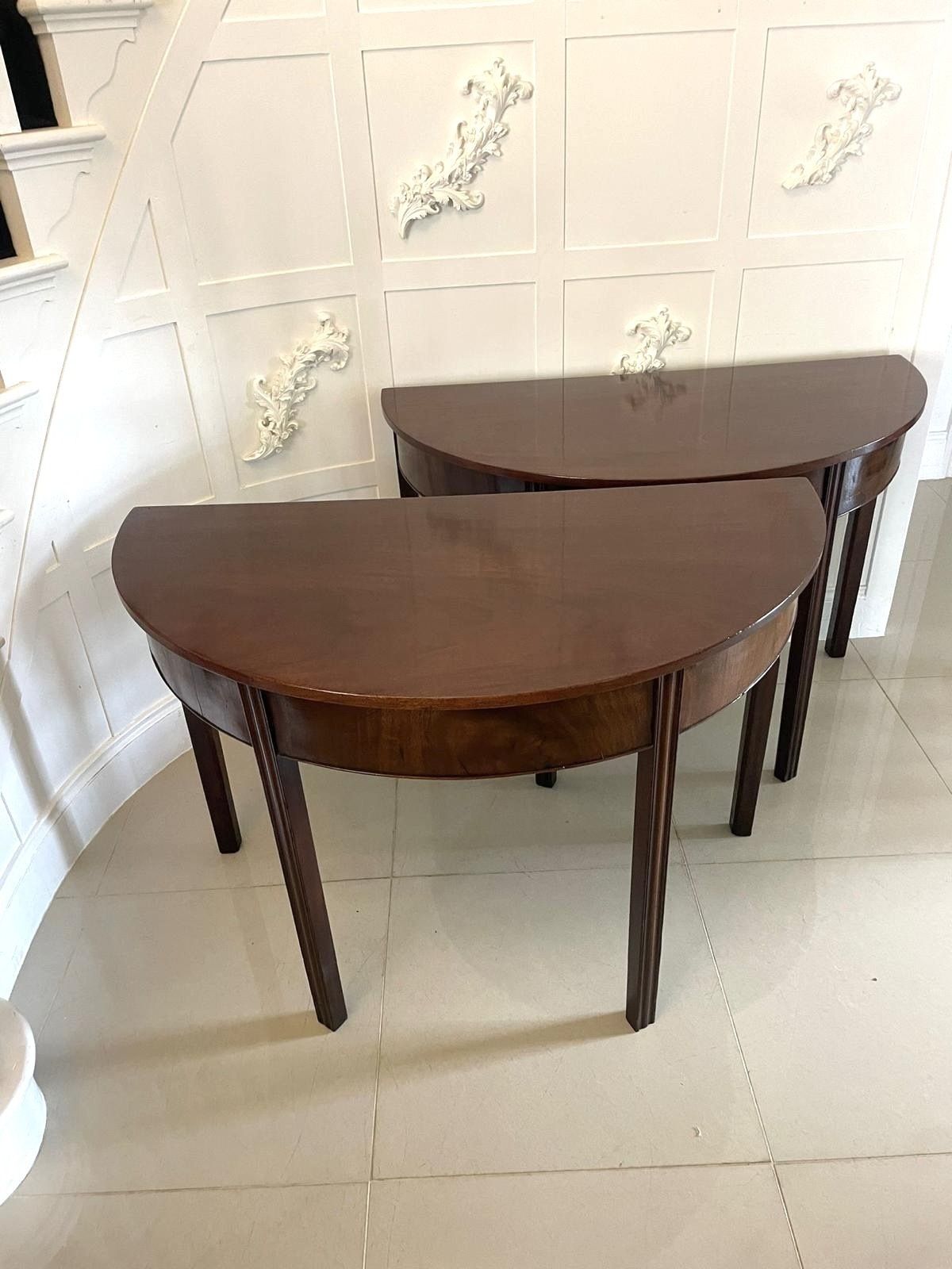 Pair Of Quality Figured Mahogany Antique 18th Century Demi Lune Console Tables photo vinterior