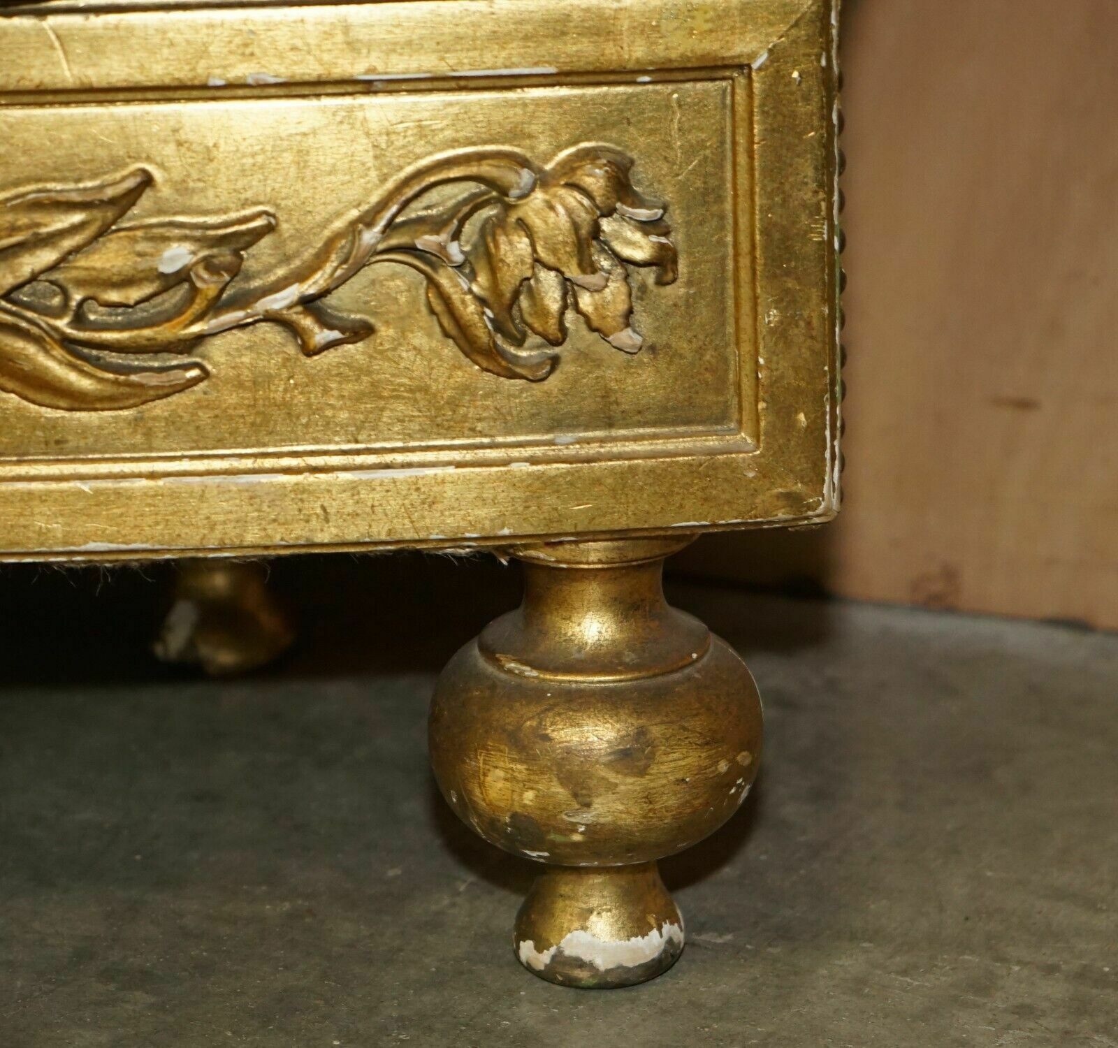 3950.0 Fine Antique Georgian Circa 1780 Giltwood Chesterfield Window Settee Salon Sofa photo