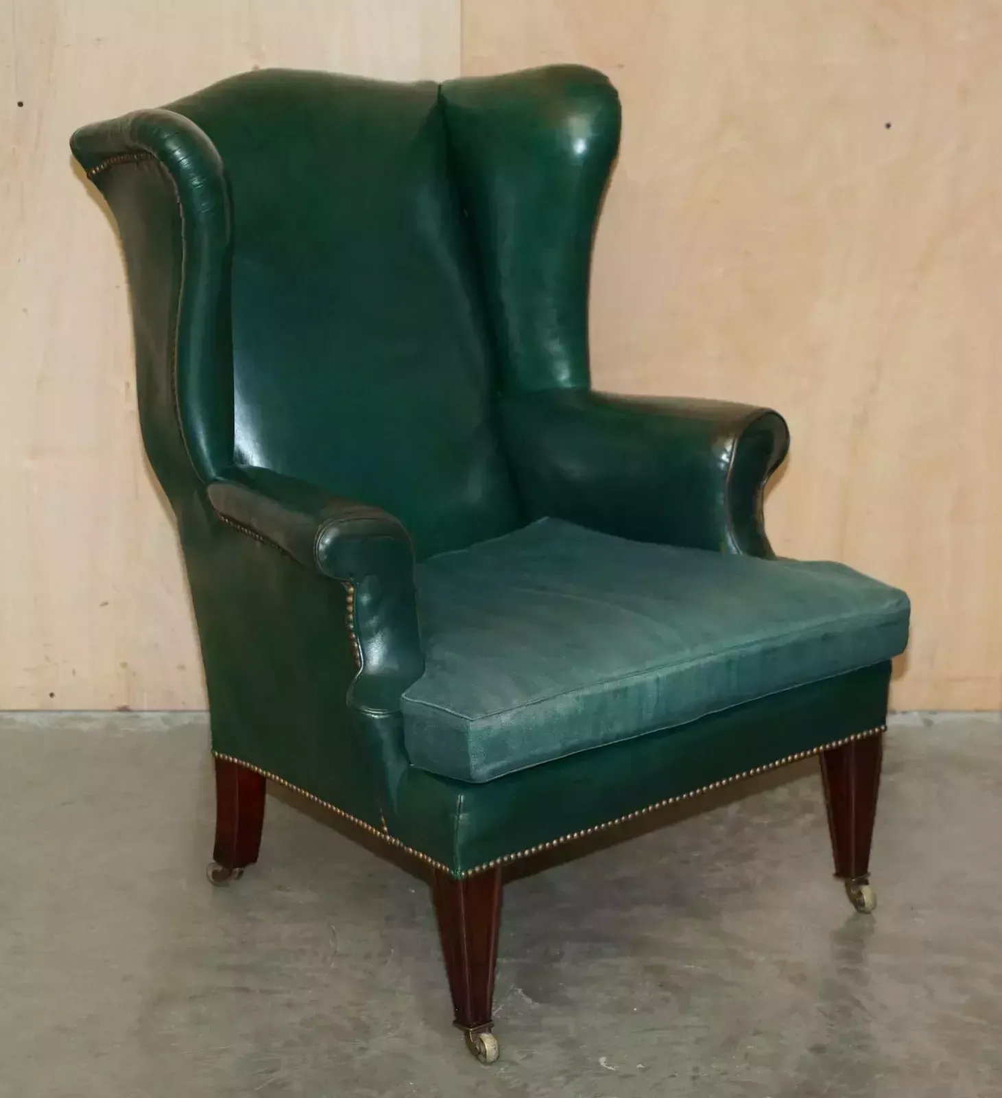 photo vintage Pair Of Antique Victorian Original Green Leather Upholstery Wingback Armchairs