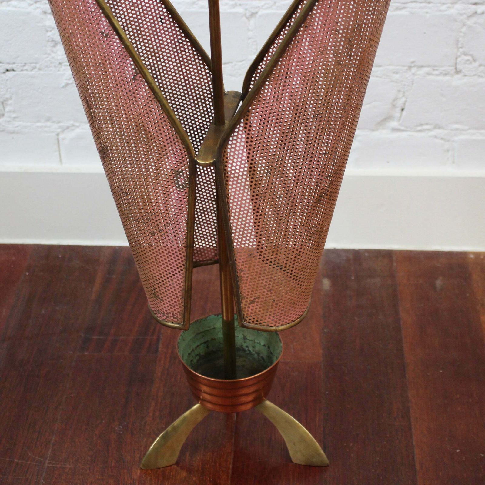 photo vintage Mid Century Italian Umbrella Stand By Cesare Lacca (Circa 1950s)