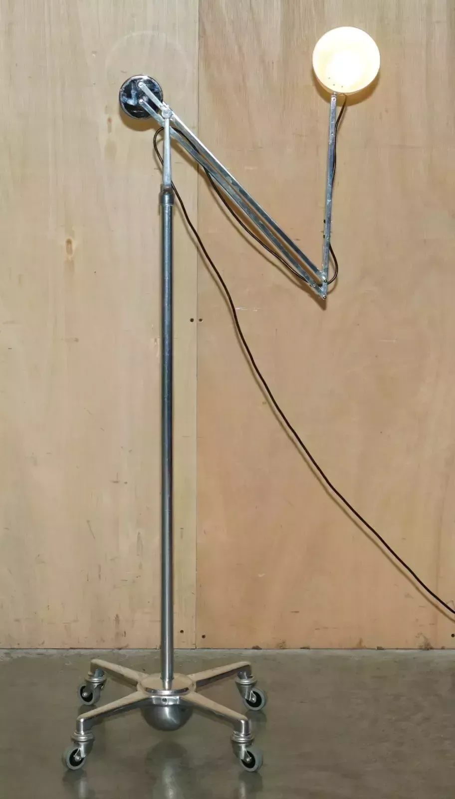 Lighting Stunning Original Circa 1950's Handrill & Horstmann Counterpoise Floor Lamp photo