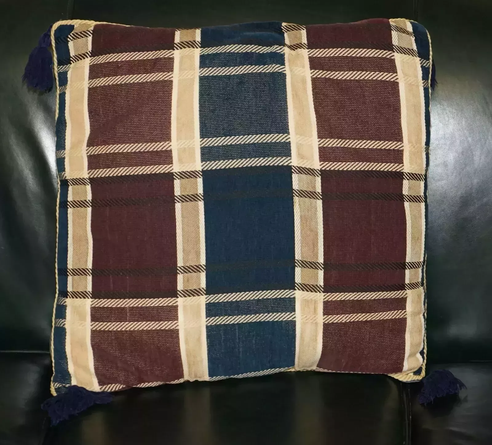Pair Of Large 55cm Tartan Blue Velvet With Tassels Sofa Armchair Cushion Pillows photo vintage
