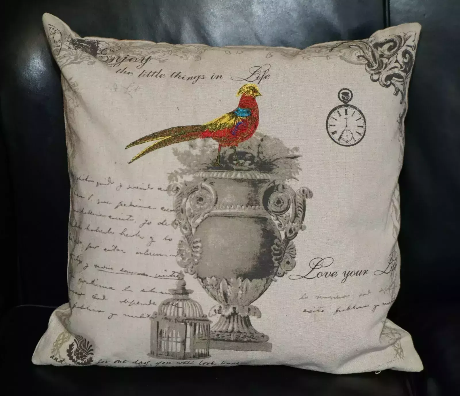Pair Of Parrot On Grand Tour Vase Sofa Armchair Cushions Nice Upholstery photo vintage