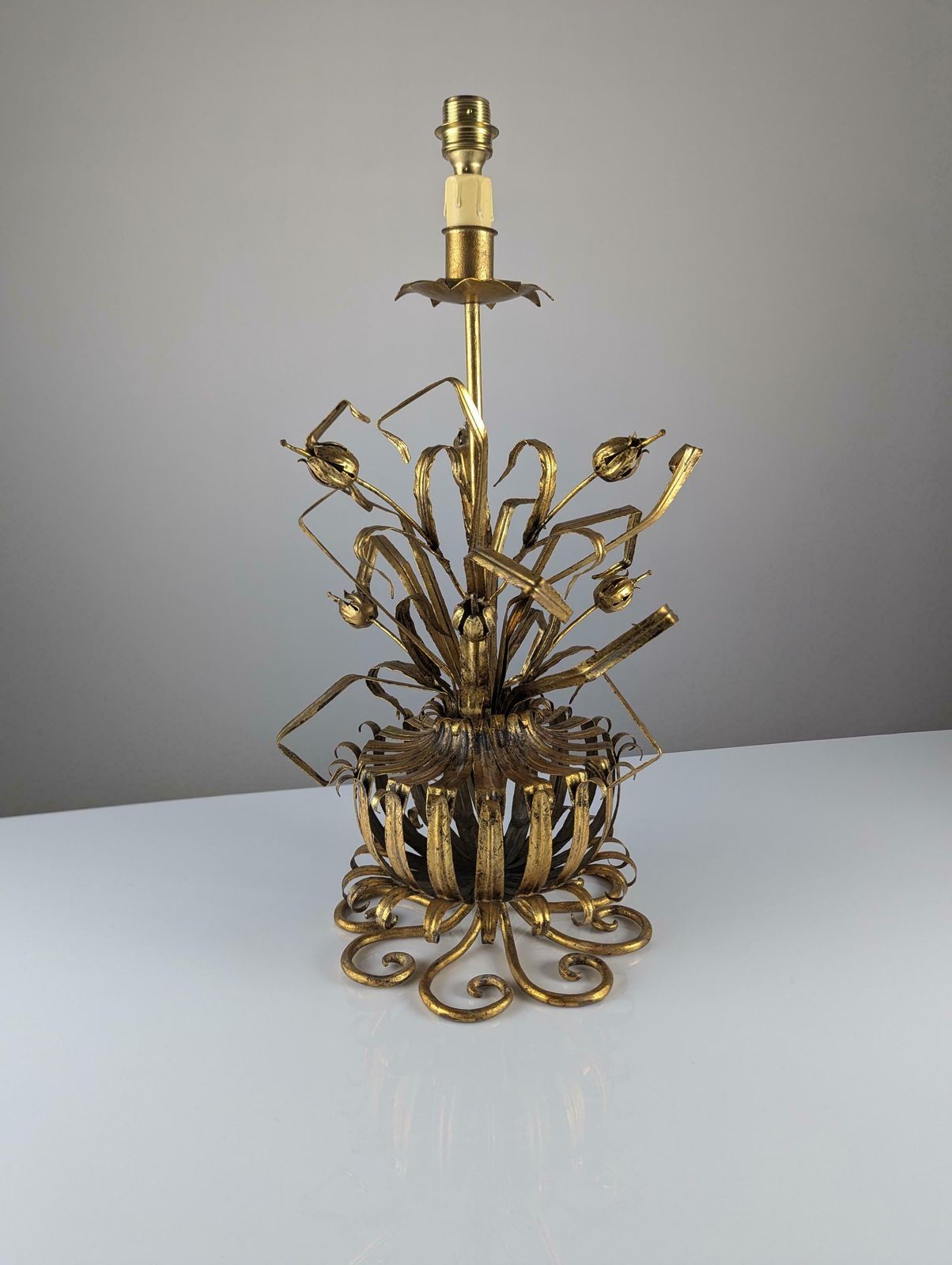 Gold Metal Floral Lamp, 1960s, Vintage photo 1072.0