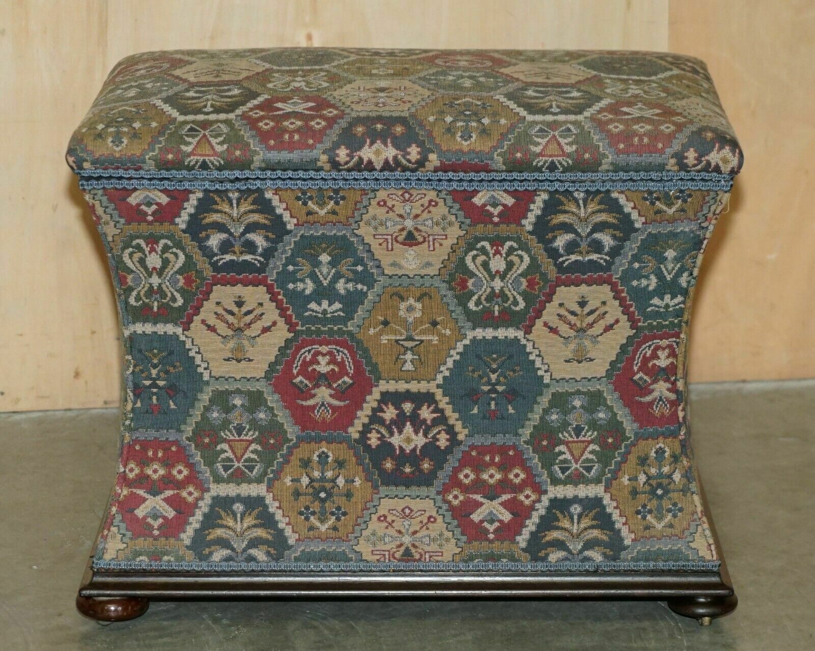 photo furniture Victorian Circa 1880 Kilim Embroidered Upholstery Ottoman Footstool Trunk