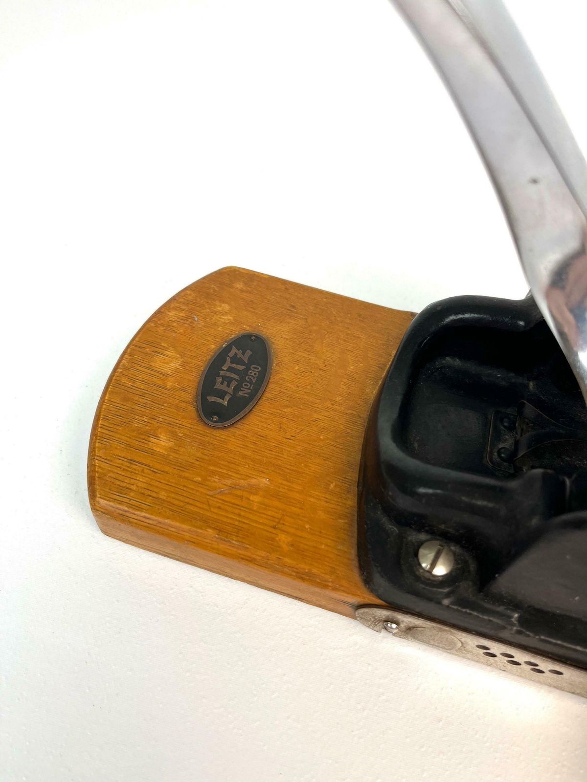 Rare Large Streamline Bauhaus Perforator Art Deco Office By Leitz No 280 Germany 1930 photo 250.0