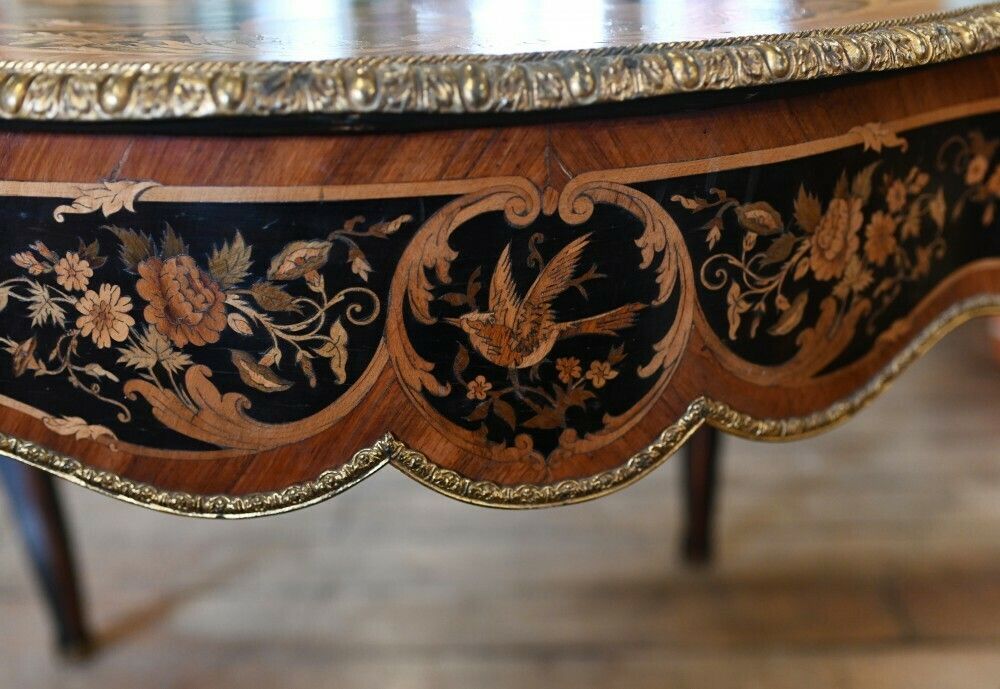 photo vinterior Napoleon III Centre Table Inlay Violin Form