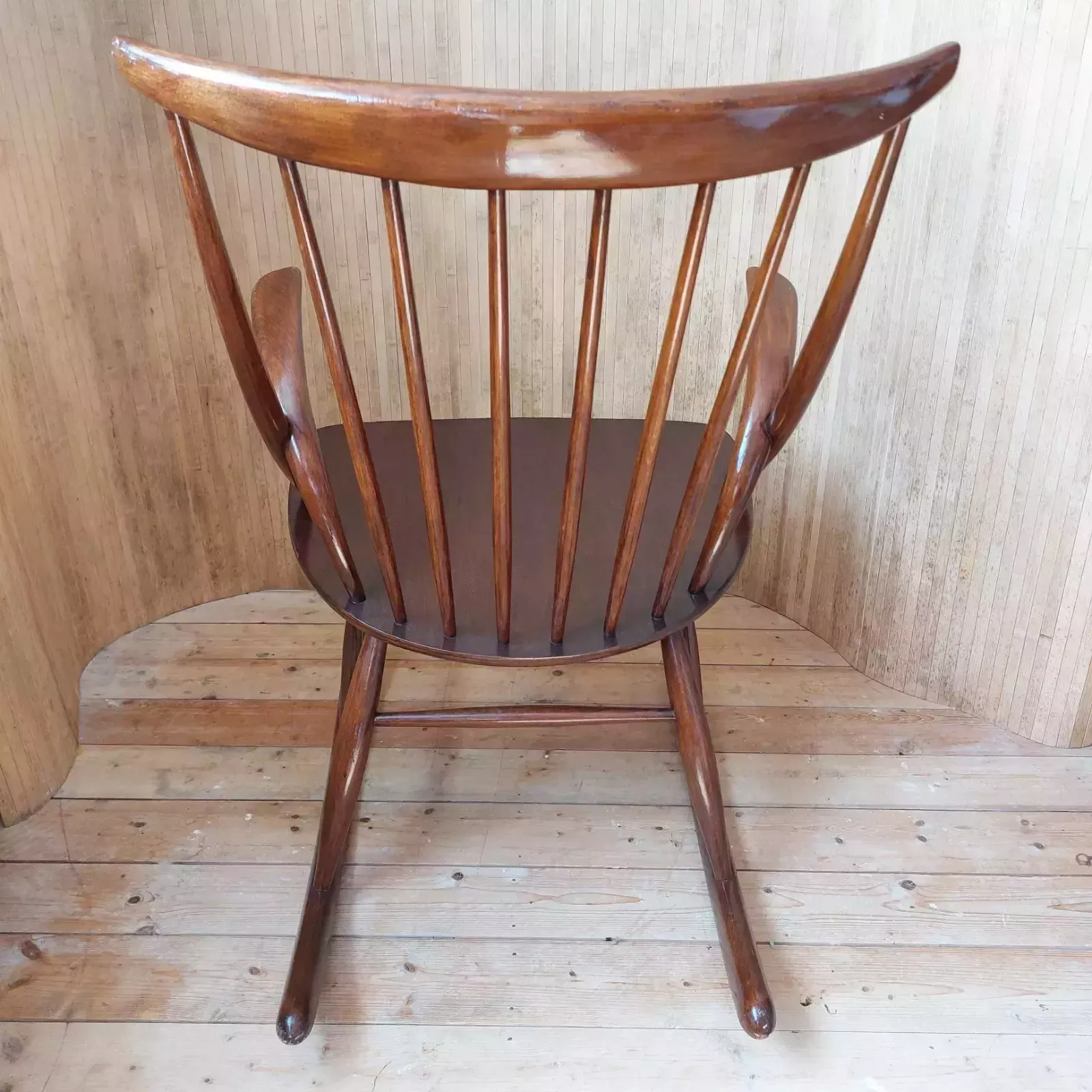 photo furniture Fab Vintage Mid Century Danish Iw3 Rocking Chair Illum Wikkelso Niels Eillerson