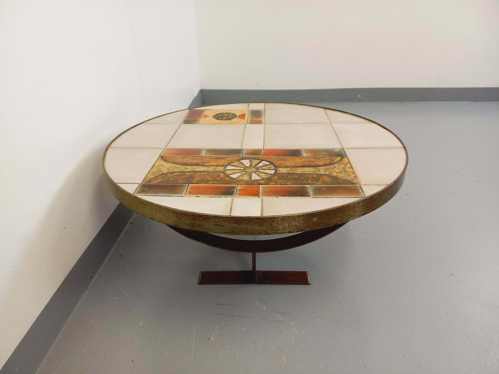 Jean Gregorieff For Roche Bobois Round Coffee Table In Ceramic photo Furniture