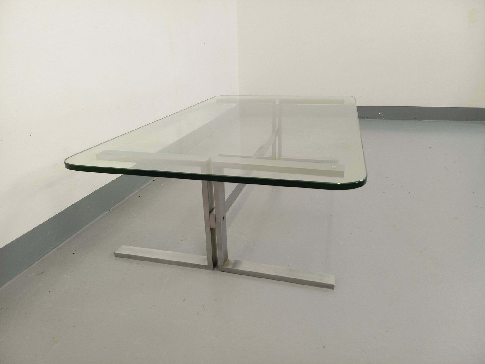 Rectangular Coffee Table In Cast Aluminium And Transparent Glass photo 766.0