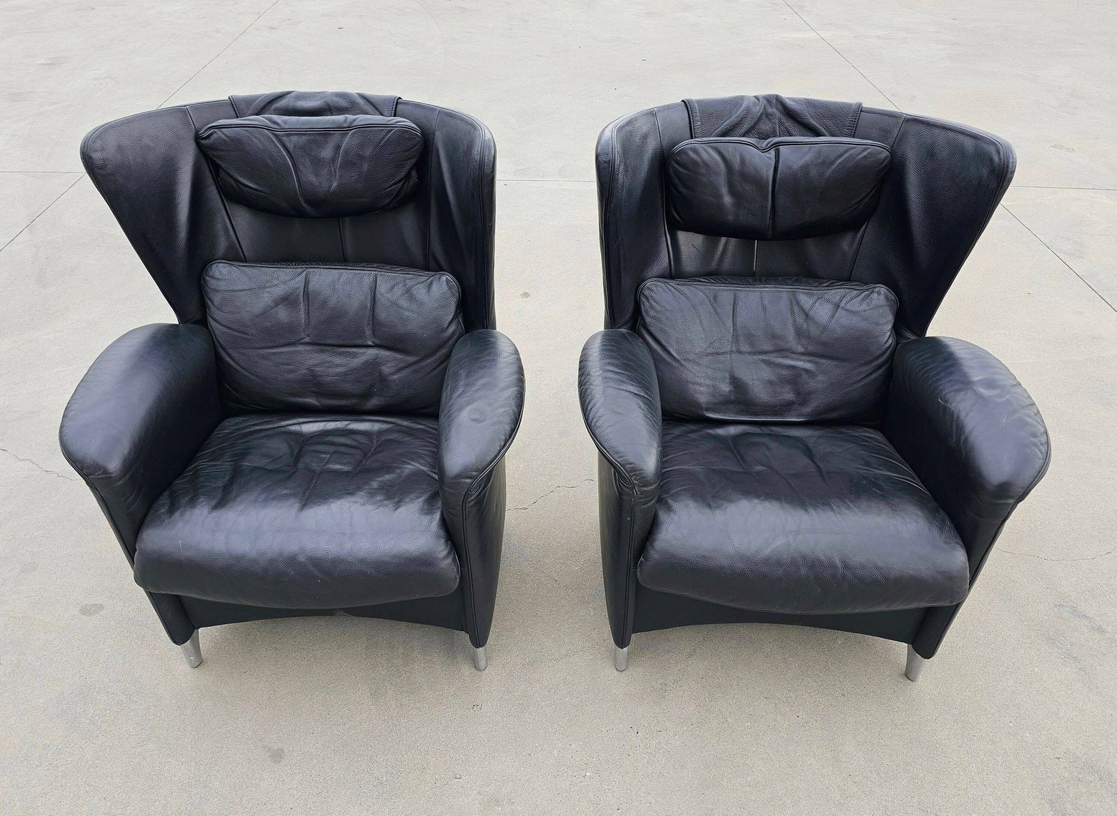 Pair Of Postmodern Armchair Designed By Franz Josef Schulte For De Sede, Model Ds 23 In Black Leather // Made In Switzerland In 1980s photo vinterior