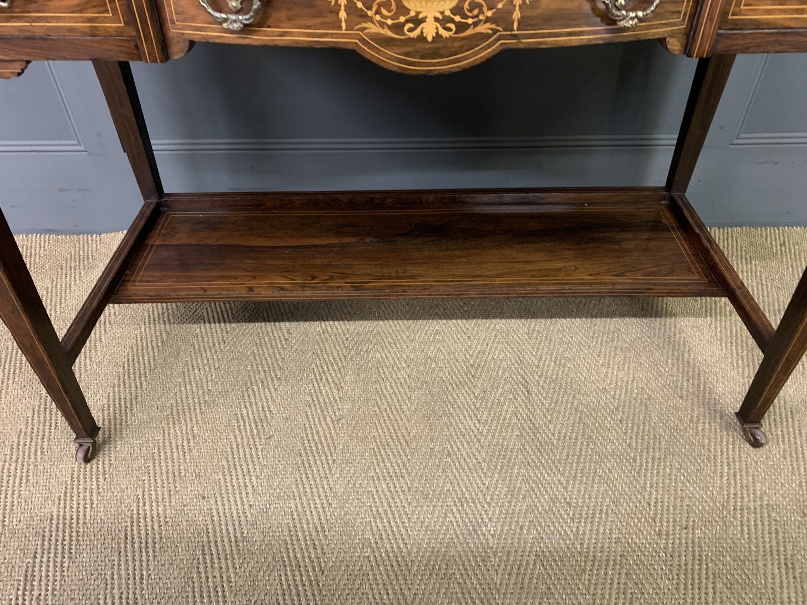 Inlaid Rosewood Bonheur Du Jour photo vinterior