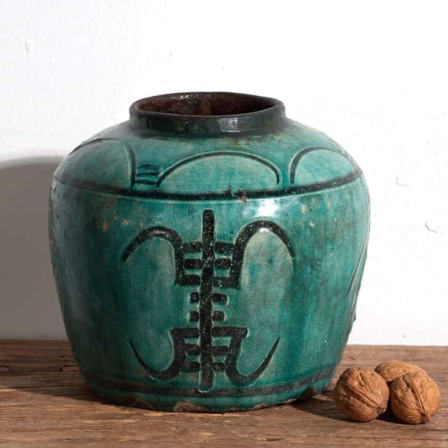Chinese Antique Emerald Green Ceramic Vase (C.1820) #7