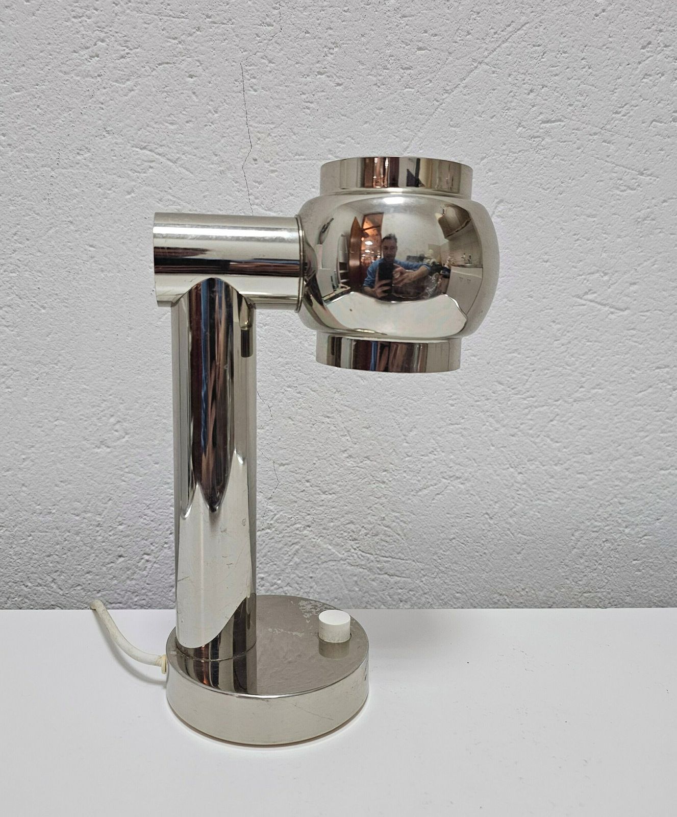 Small Space Age Table Lamp Done In Chrome With Revolving Shade // Made In Italy In 1970s