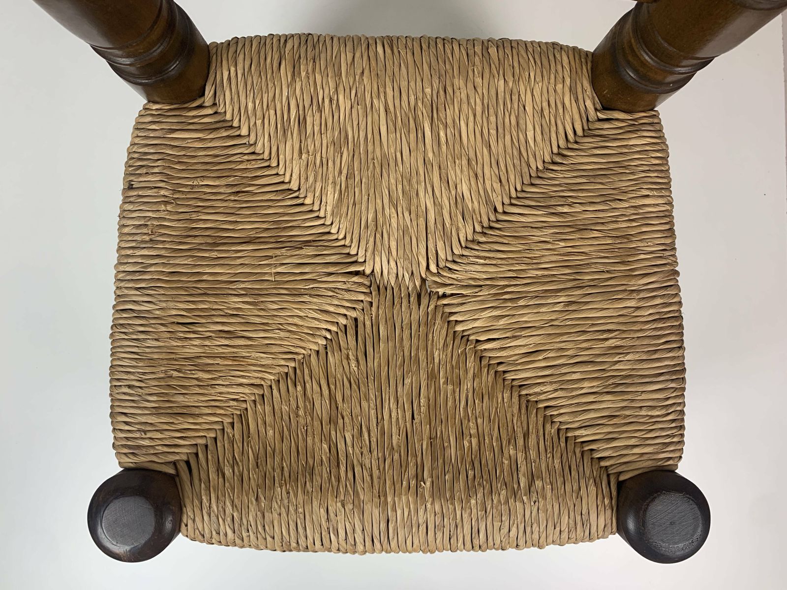 Wood Turned Bobbin Low Rush Chair In The Manner Of Charles Dudouyt, photo vinterior