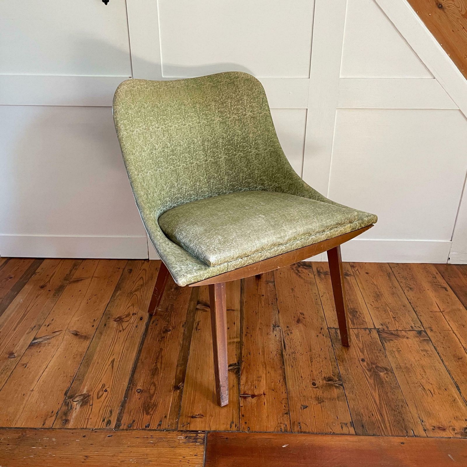 Antique Vintage Retro Wicker Back Chair Seat Wooden Wood Pattern Green Armchair Seat Wood Boho Dark Brown Dinning Room Accent Mid Century