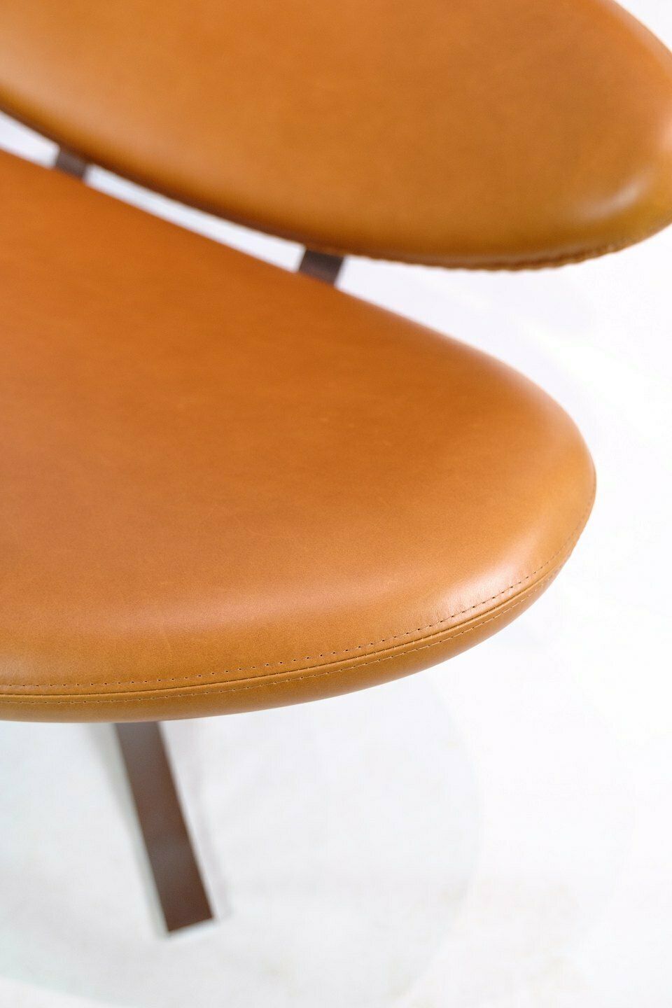 Corona Lounge Chair  Model Ej 5 In Walnut Elegance Leather By Poul M. Volther For Erik Jørgensen From 1960s photo 5660.0