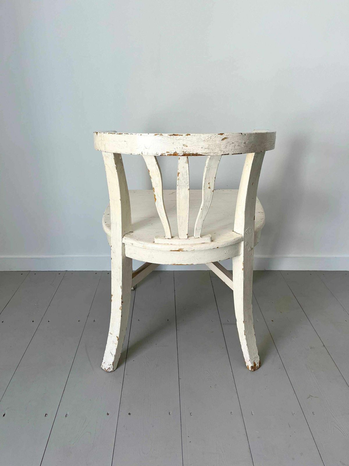 19th Century Swedish Barrel Back Painted Wooden Antique Chair Off White photo 880.0