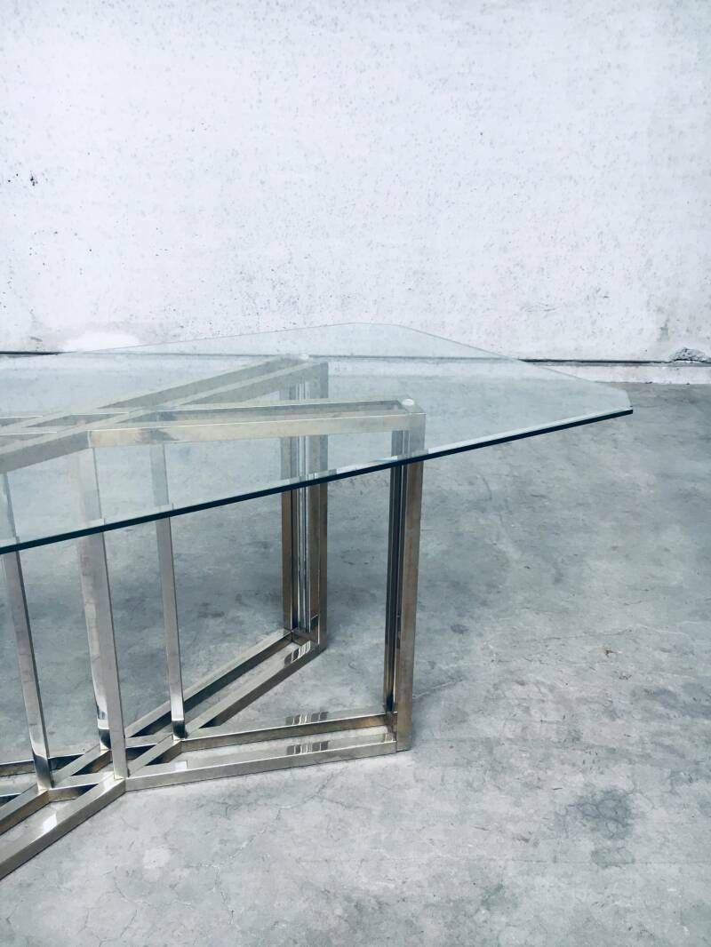 1250.0 Hollywood Regency Stijl Geometrisch Ontwerp Messing & Glas Eettafel Van Belgochrom photo