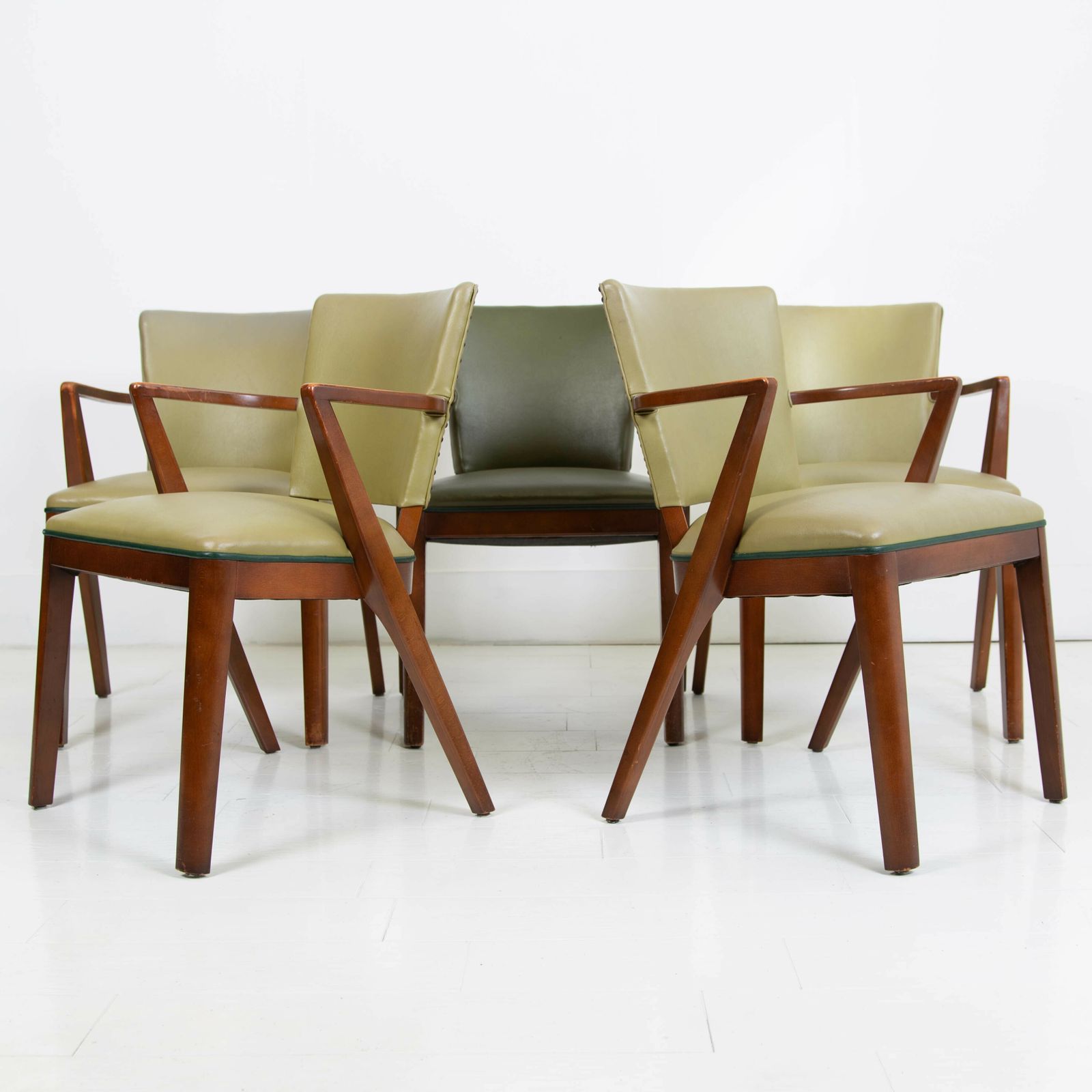 Mid Century Chair Hunter And Smallpage We Have 4 Left