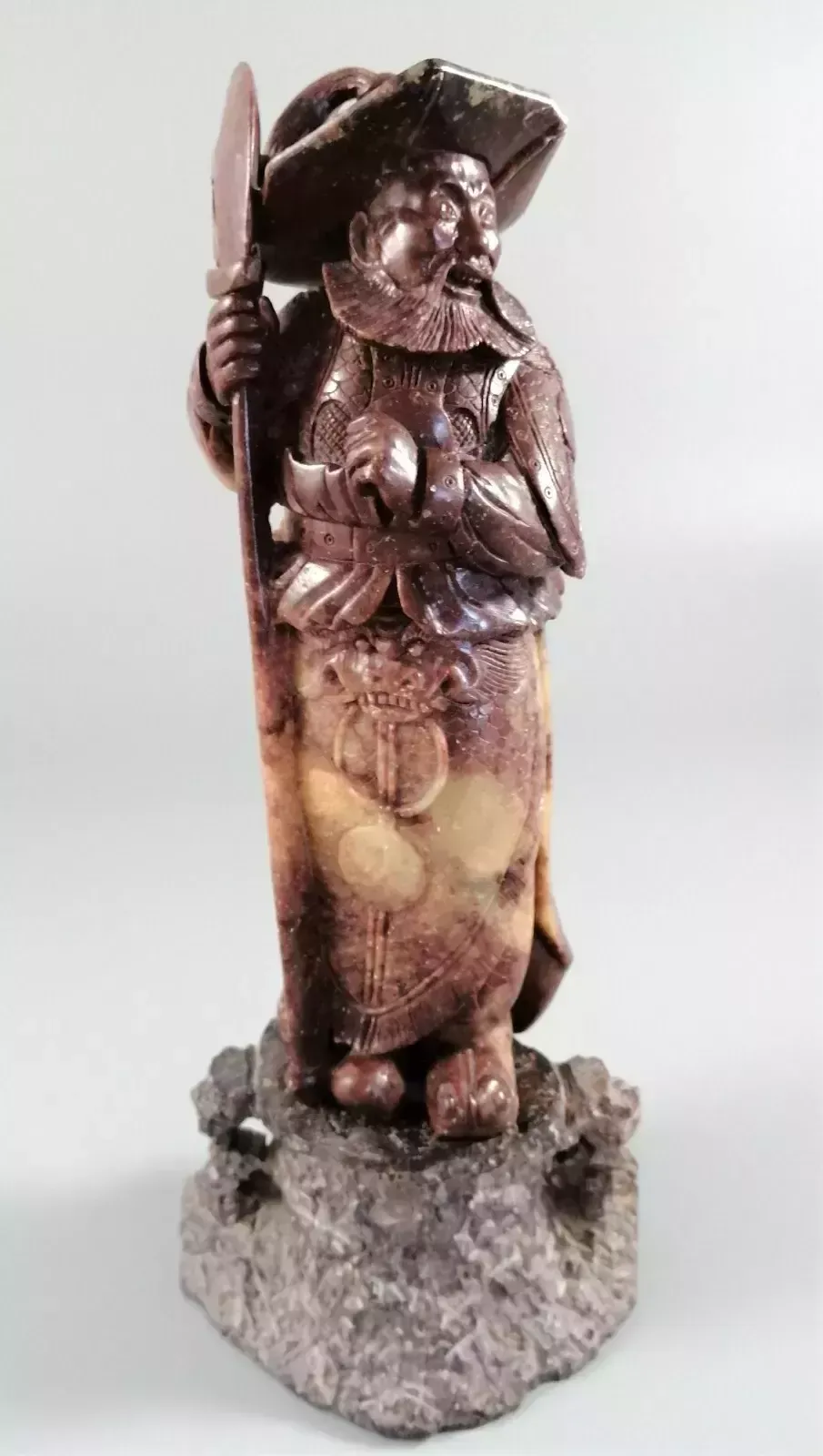 photo furniture Antique Natural Shoushan Stone Carved Warrior Statue