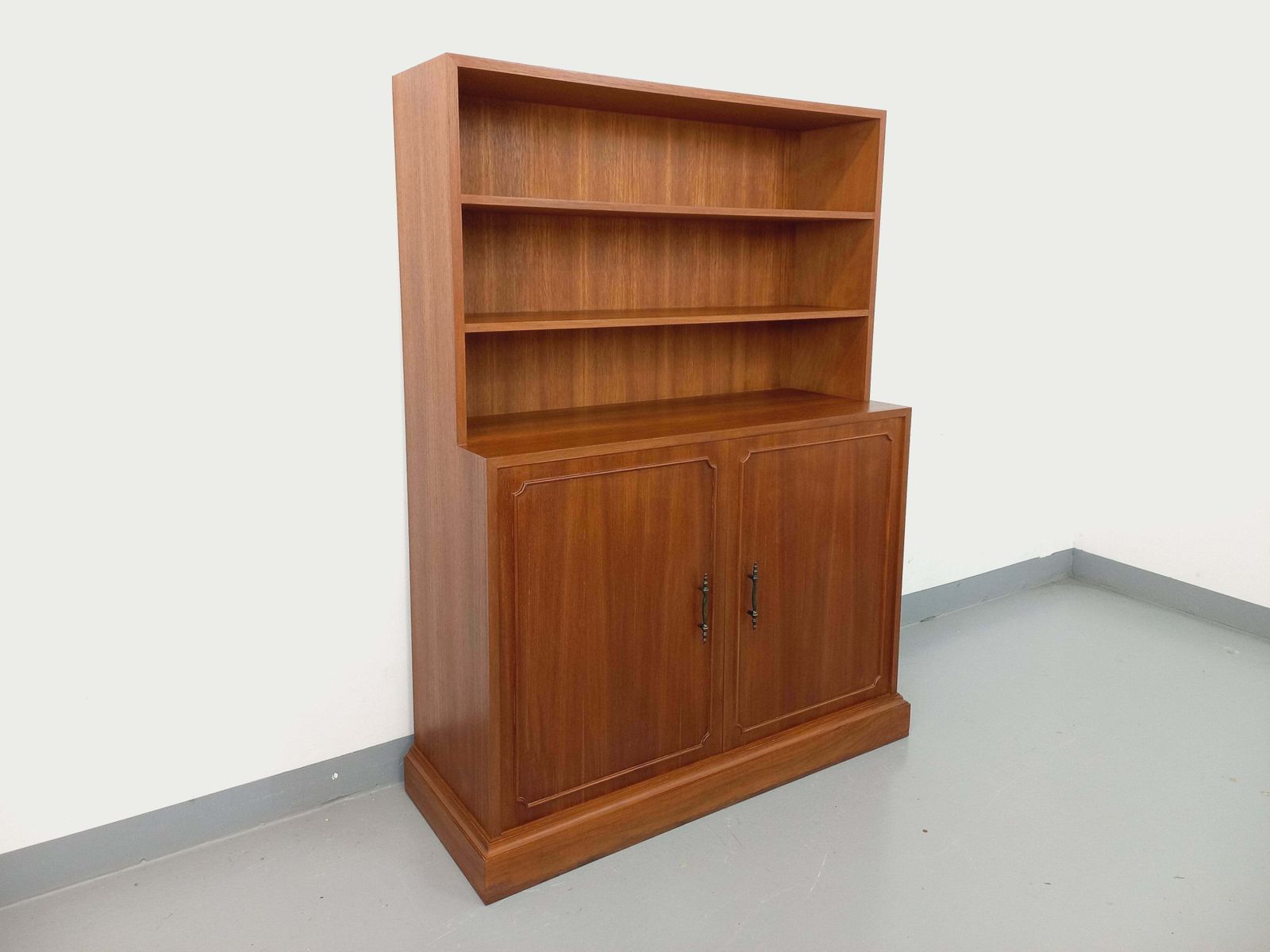 Meuble de rangement anglais en teck, années 1960