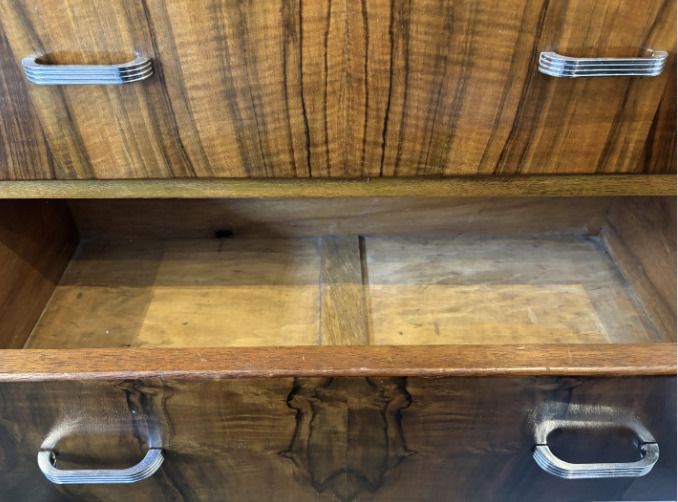 Art Deco Chest Of Drawers   Beautiful Veneer Pattern photo for sale