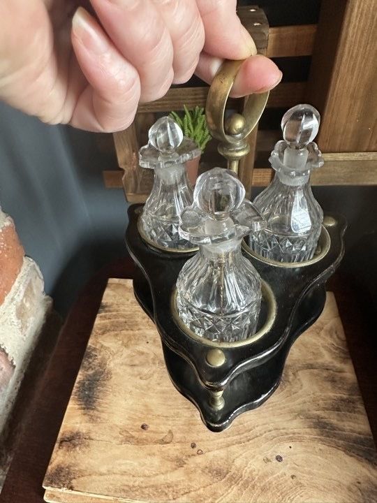 Victorian Elegant 3 Piece Cruet Condiment Set photo 60.0