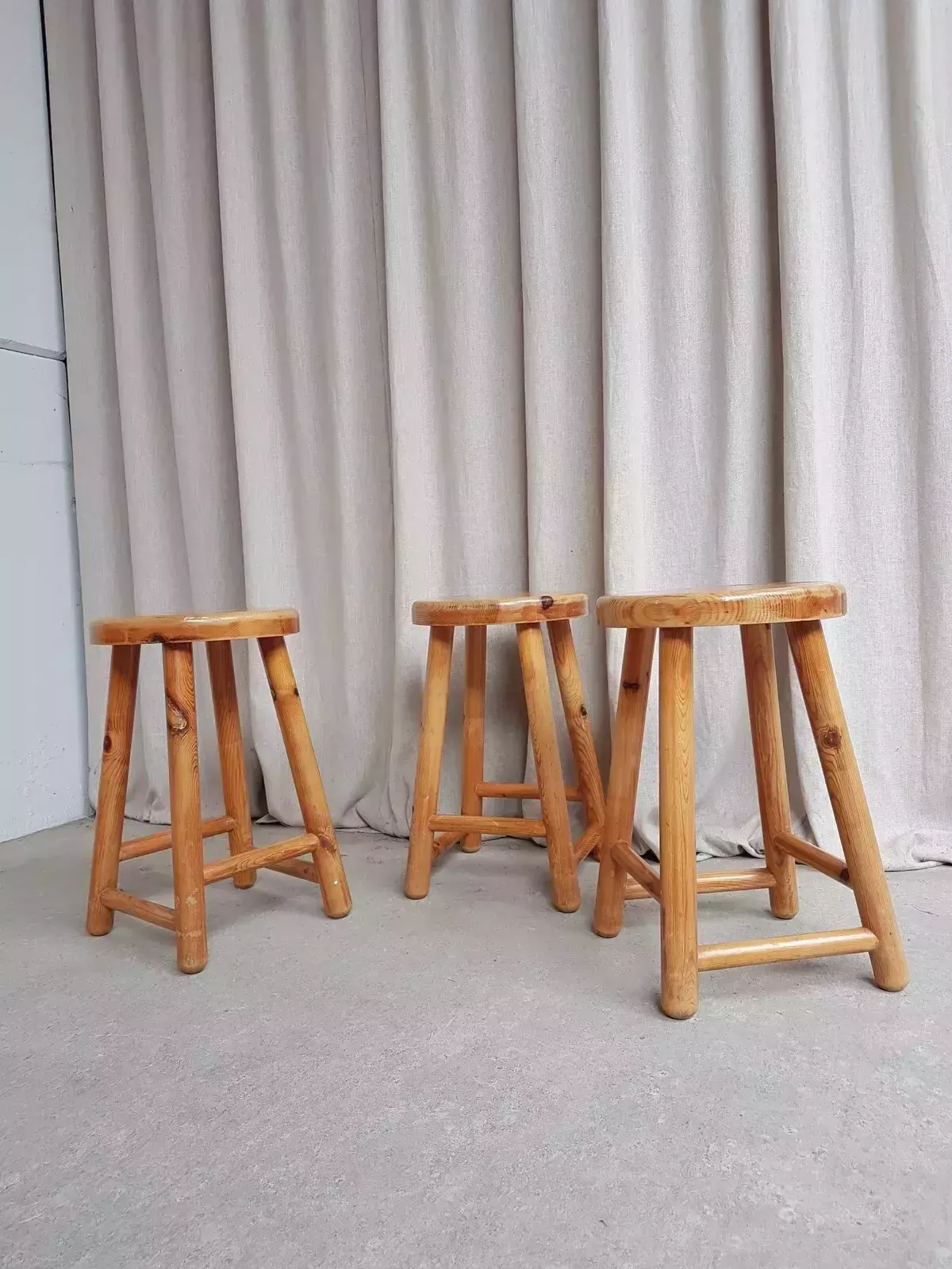 Furniture Vtg Late Mid Century Set Of 3 Pine Kitchen Bar Stools Retro Modernist R552 photo