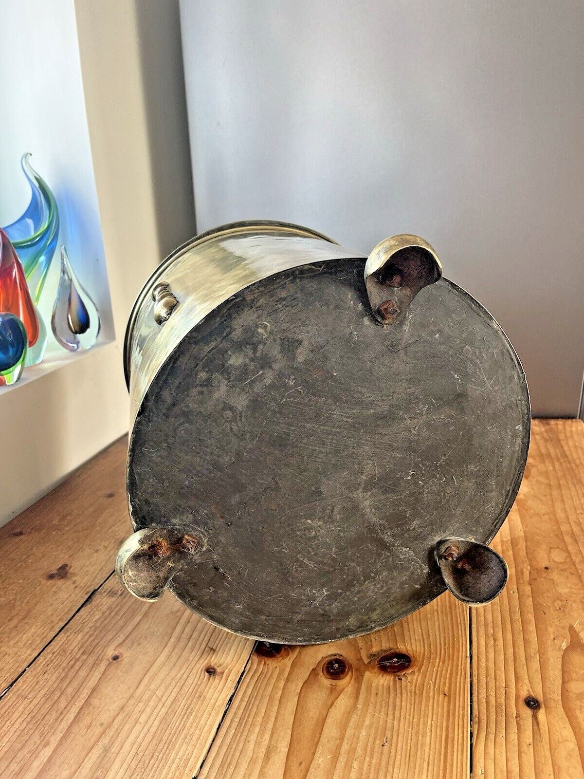 photo vinterior Large Antique 30's Art Deco Brass Lidded Coal Log Box Storage Bucket Bin Vintage