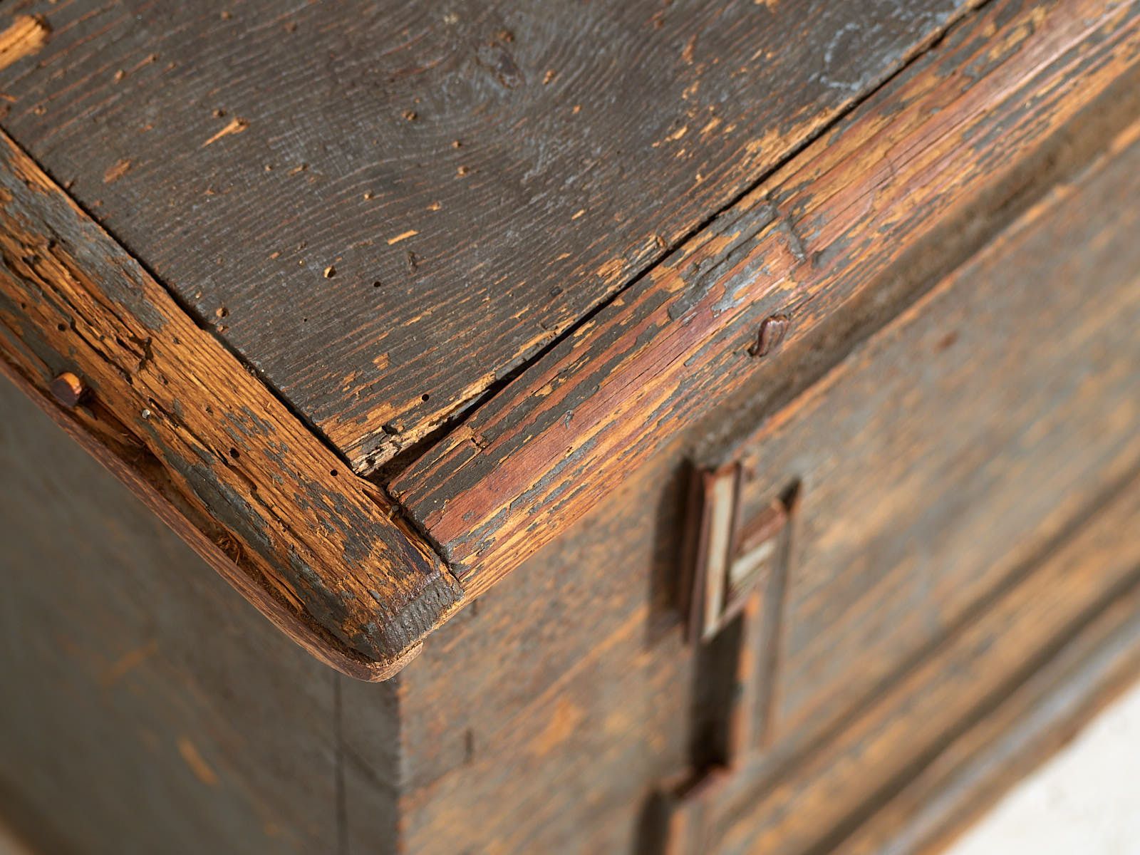 Antique Trunk With Pearl Gray Patina (C.1900) #28 photo buy