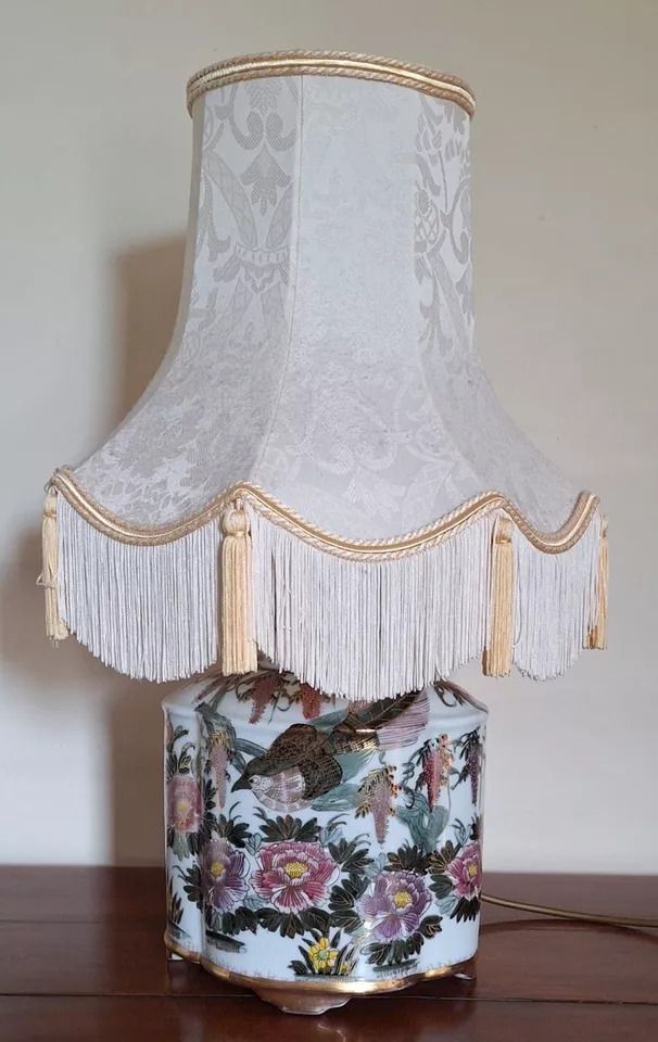 Large Oriental Porcelain Hand Painted Famille Rose & Gilt Table Lamp & Downtown Abbey Style Shade
