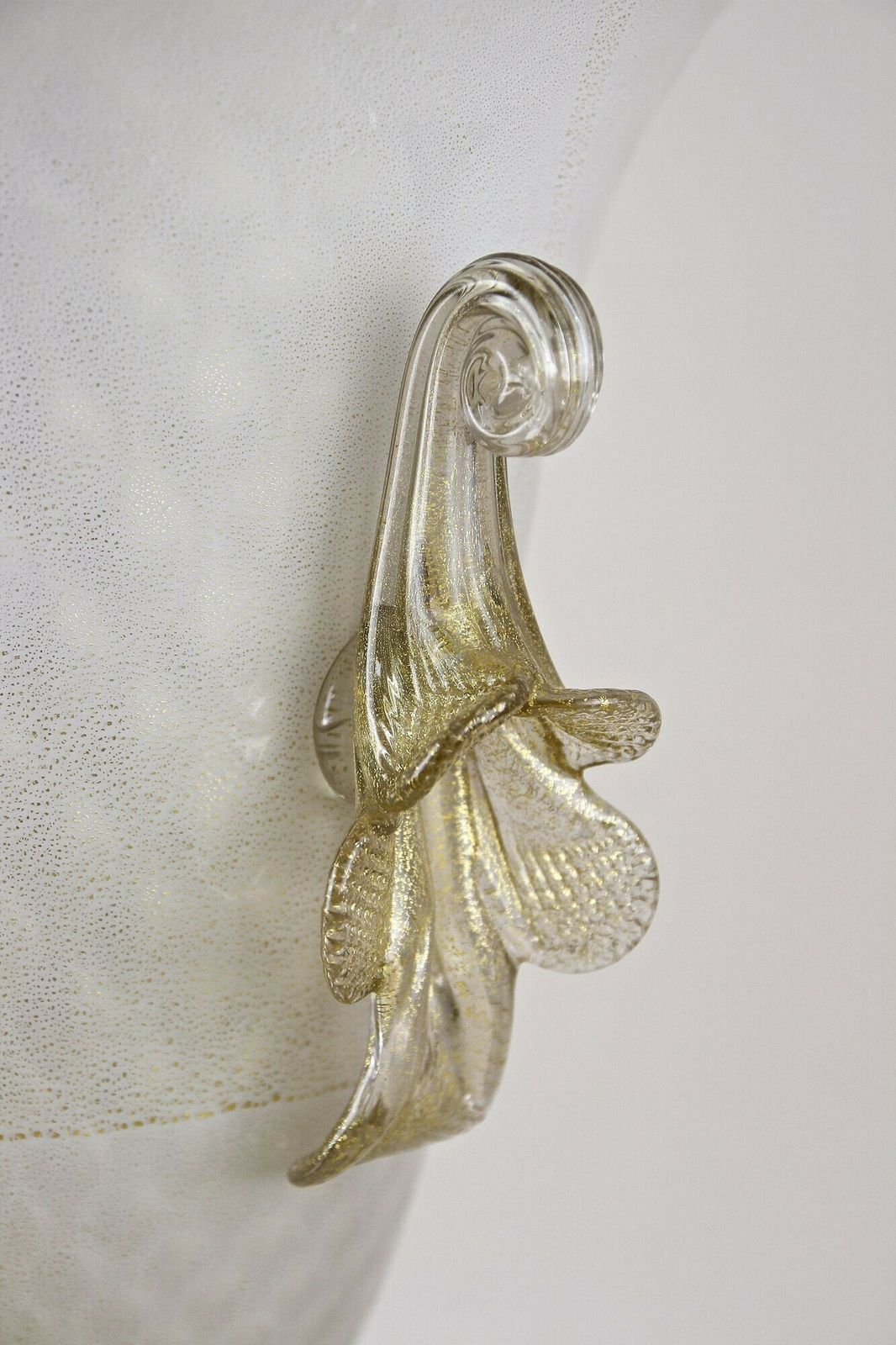 Beige/ Golden Murano Glass Urn Vase With 24 K Gold Flakes By Gabbiani, Italy photo 2150.0